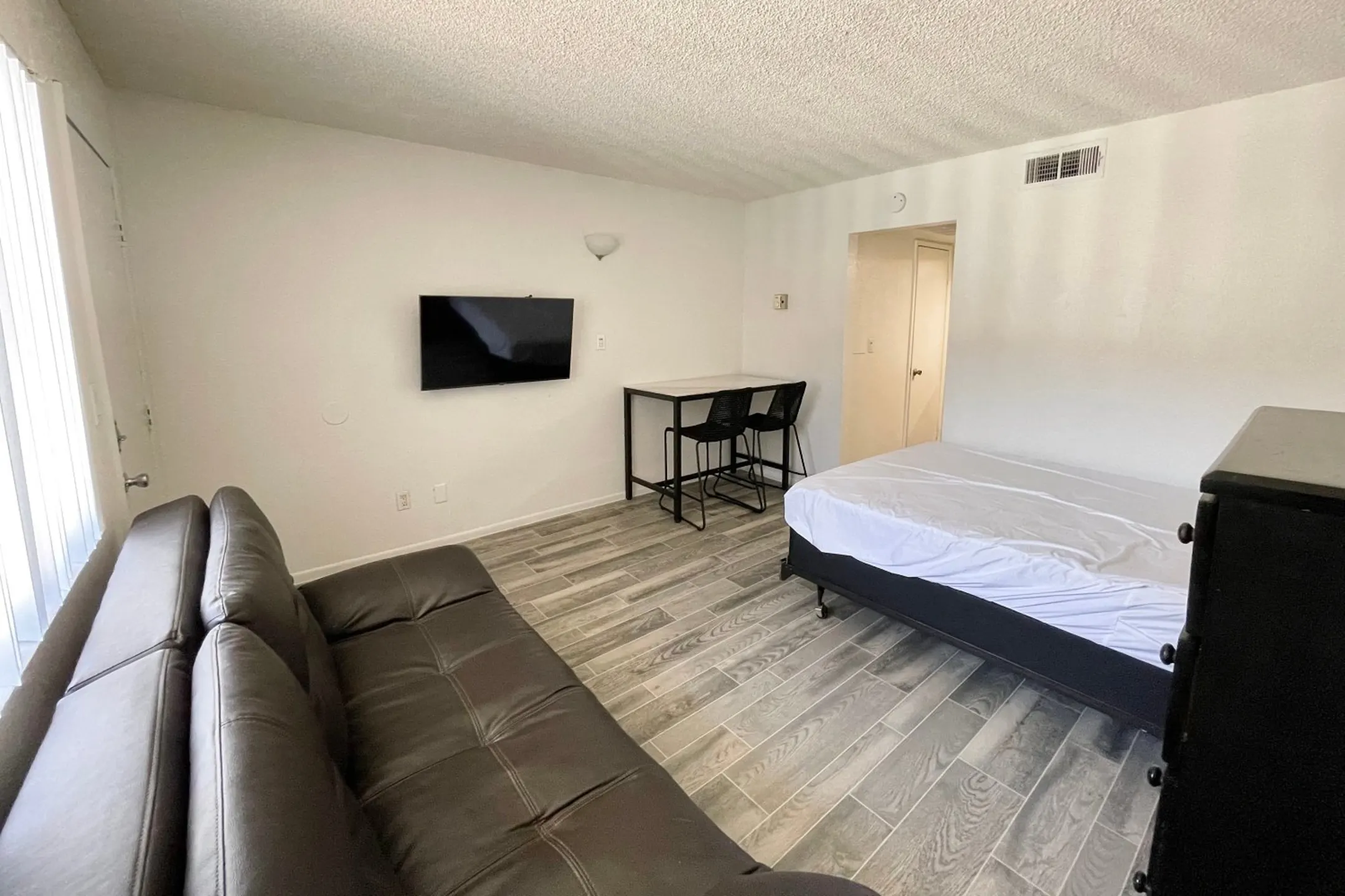 Bedroom - Elevate @ 27 - Phoenix, AZ