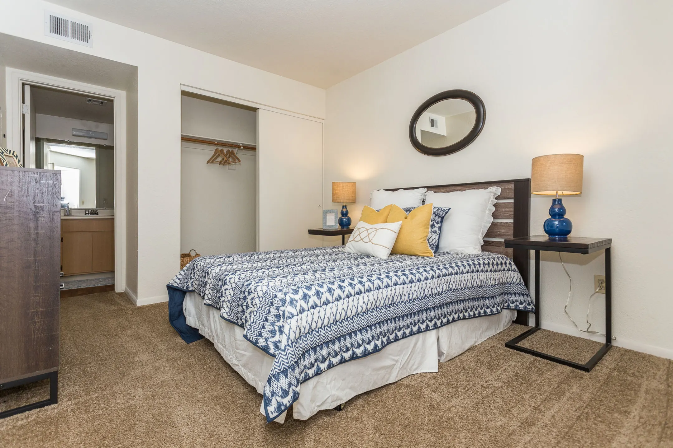 Bedroom - Woodlands Village Apartments - Flagstaff, AZ