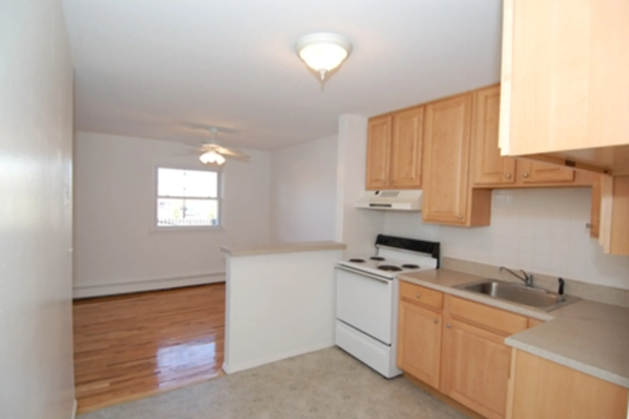 Oxford Heights Apartments 308 W Sylvania Ave Neptune City, NJ