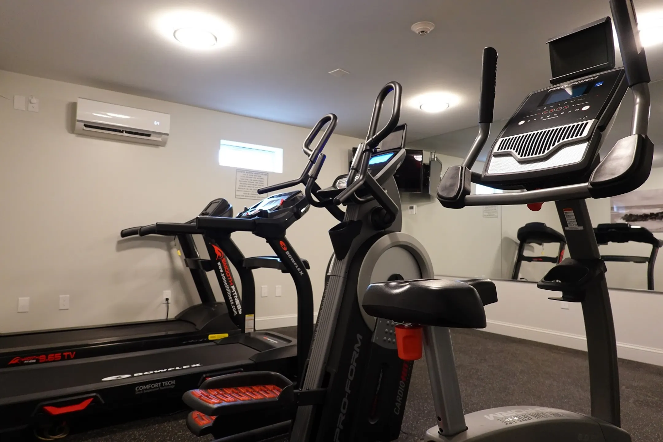 Fitness Weight Room - Cypress Apartments - Bridgeport, CT