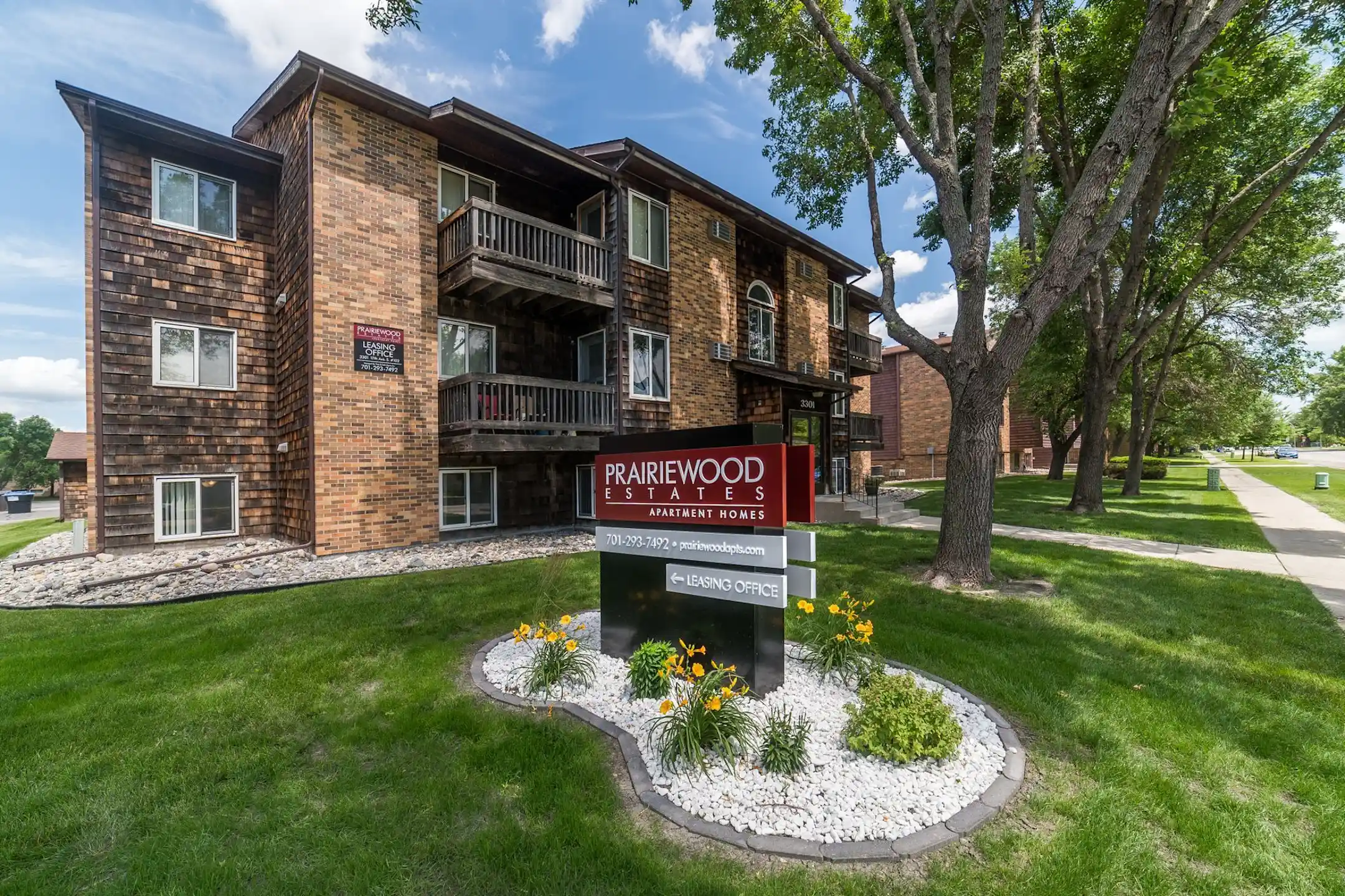 Prairiewood Estates Apartments Fargo, ND 58103