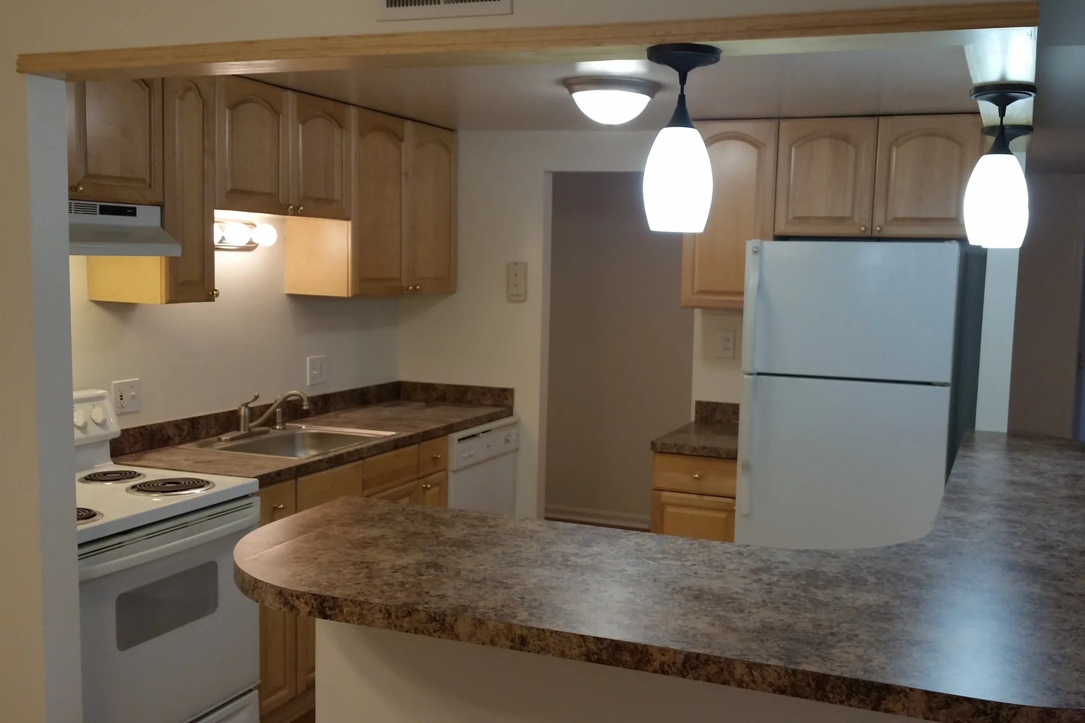 Cedar Run Condominiums 2100 Cedar Run Rd Camp Hill, PA Apartments