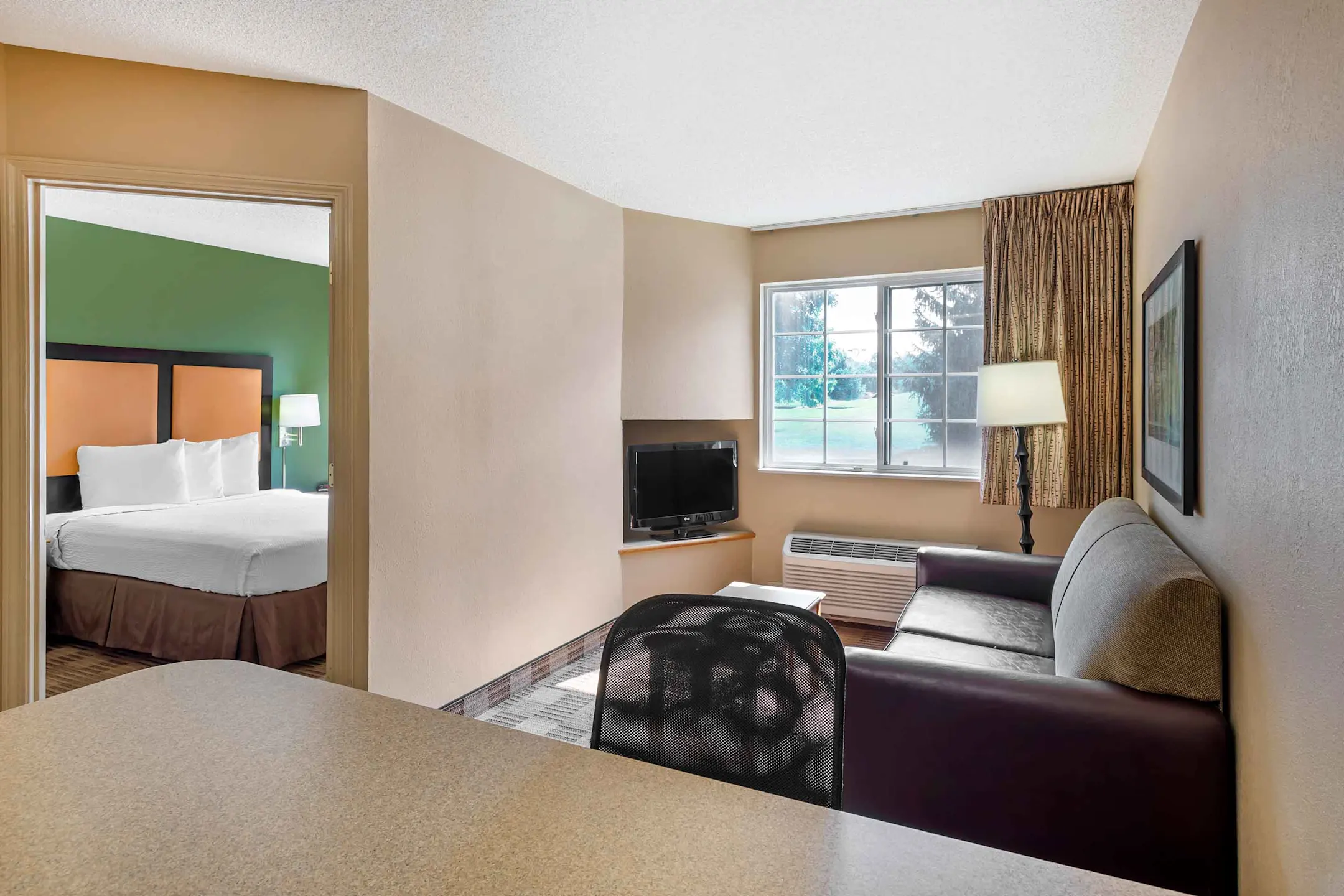 Furnished Studio Philadelphia Malvern Swedesford Rd. Apartments