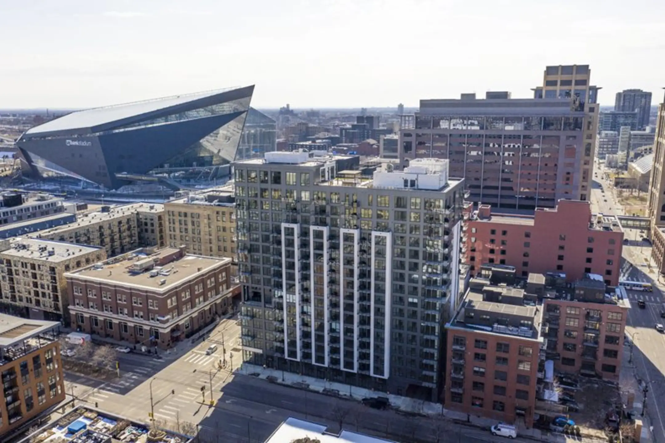 240 Park Avenue Apartments Minneapolis, MN 55401