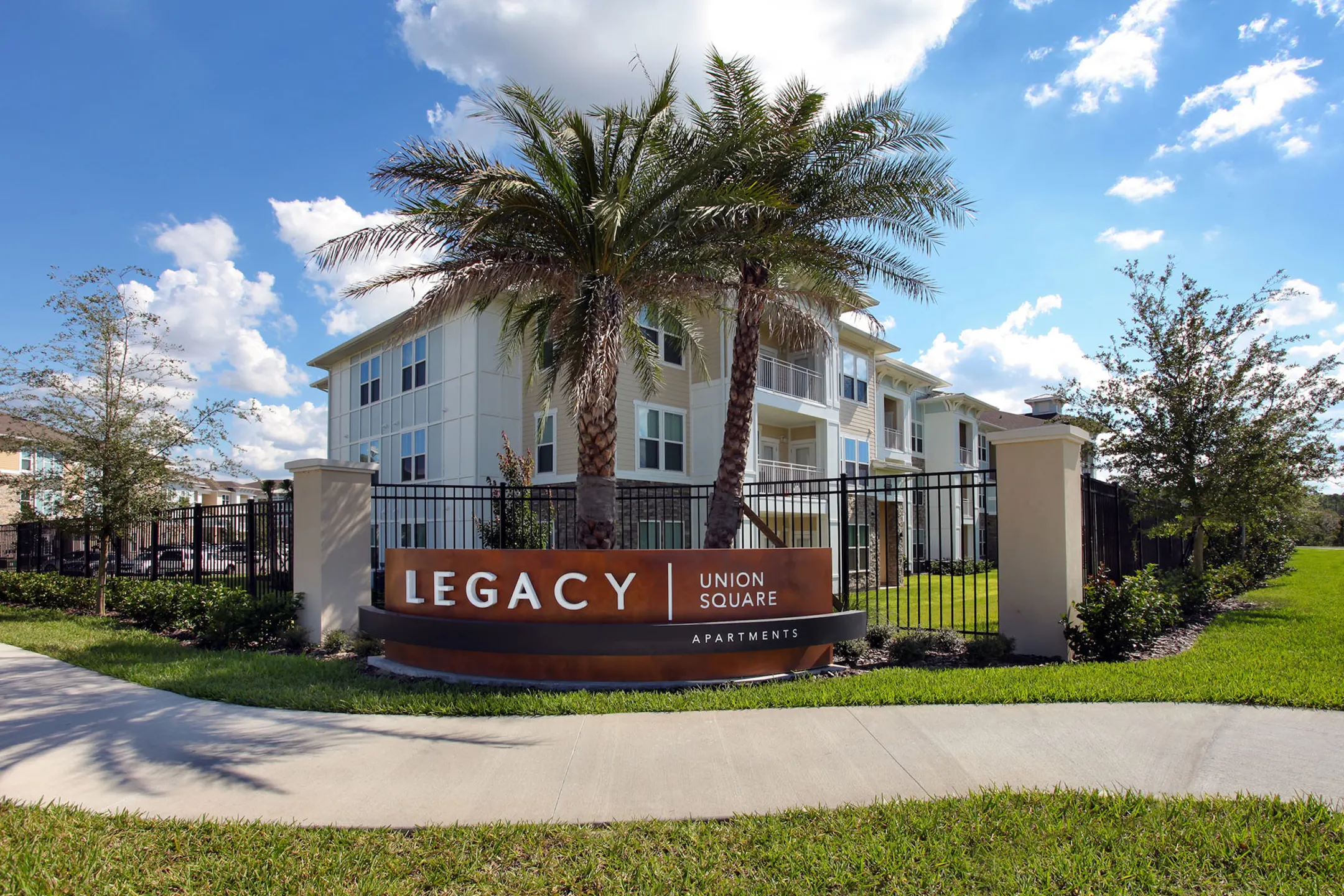 Legacy Union Square Apartments Davenport, FL 33896