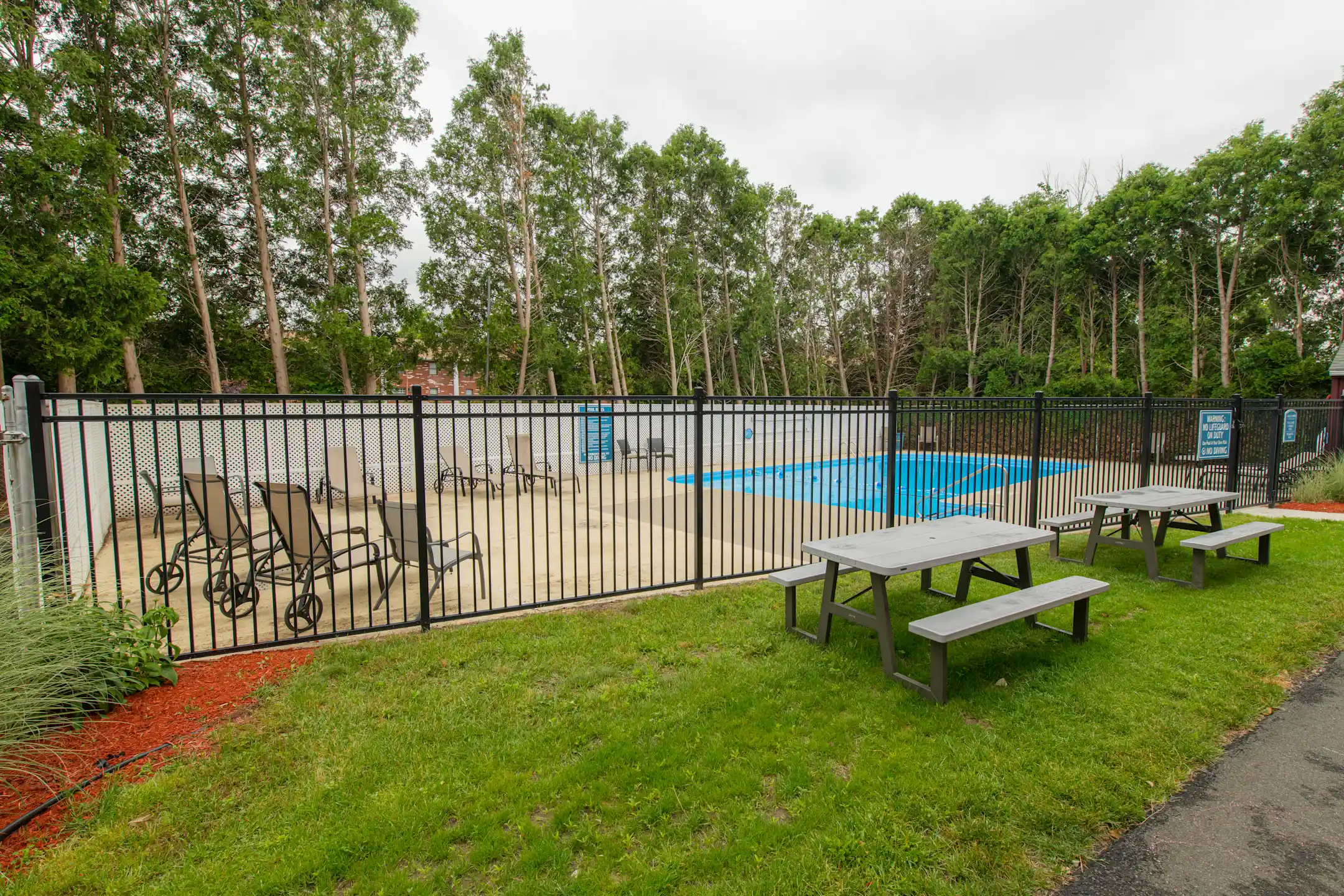 Ashley Arms Apartments West Springfield, MA 01089