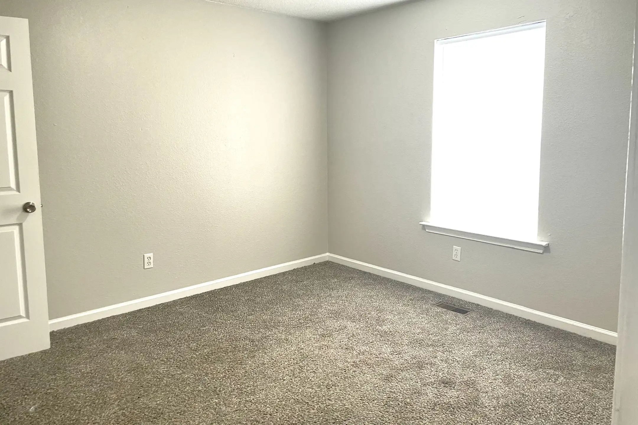 Magnolia Village 609 Landers St Shelbyville, TN Apartments for Rent