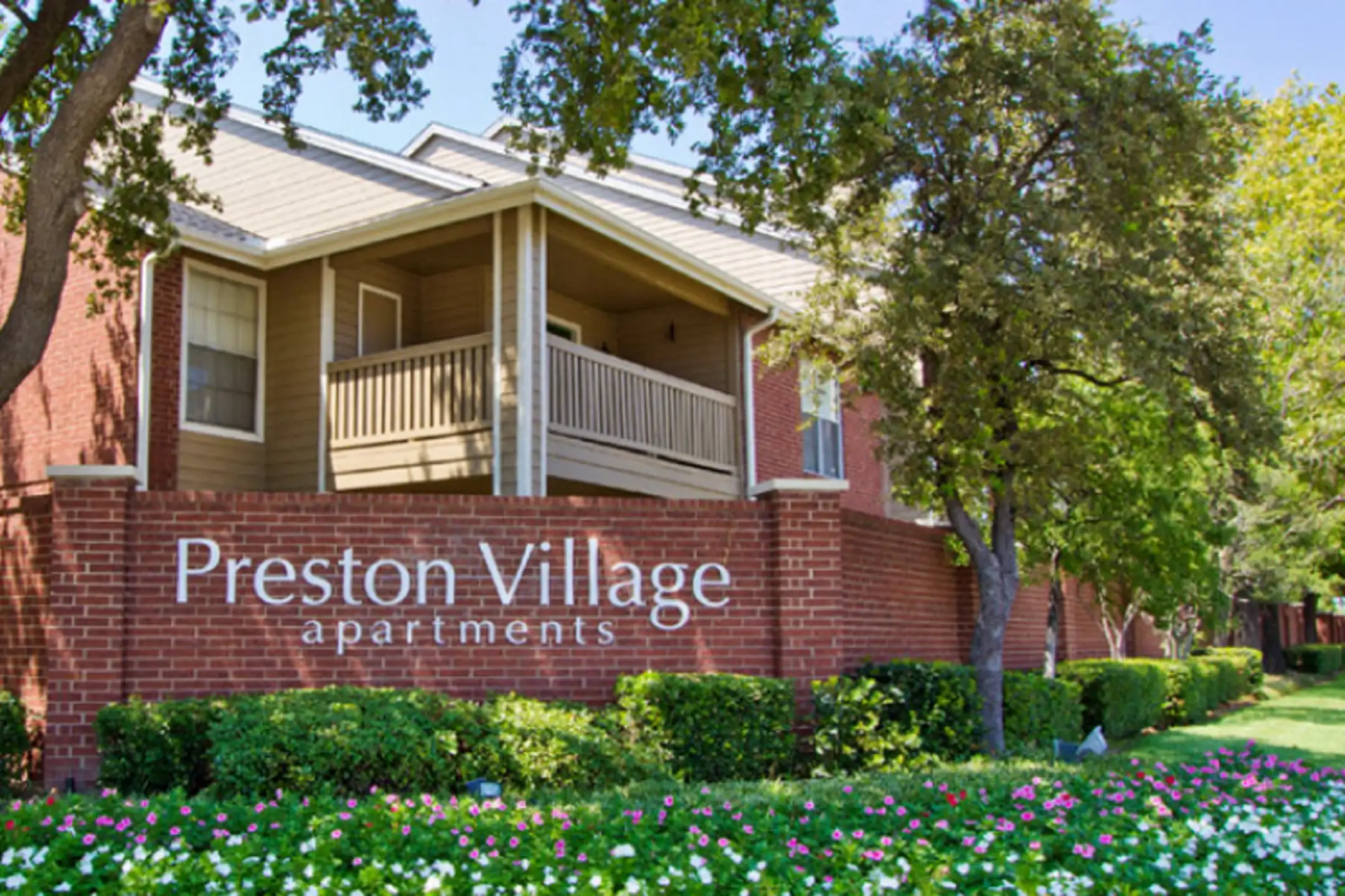 Preston Village Apartments Dallas, TX 75252