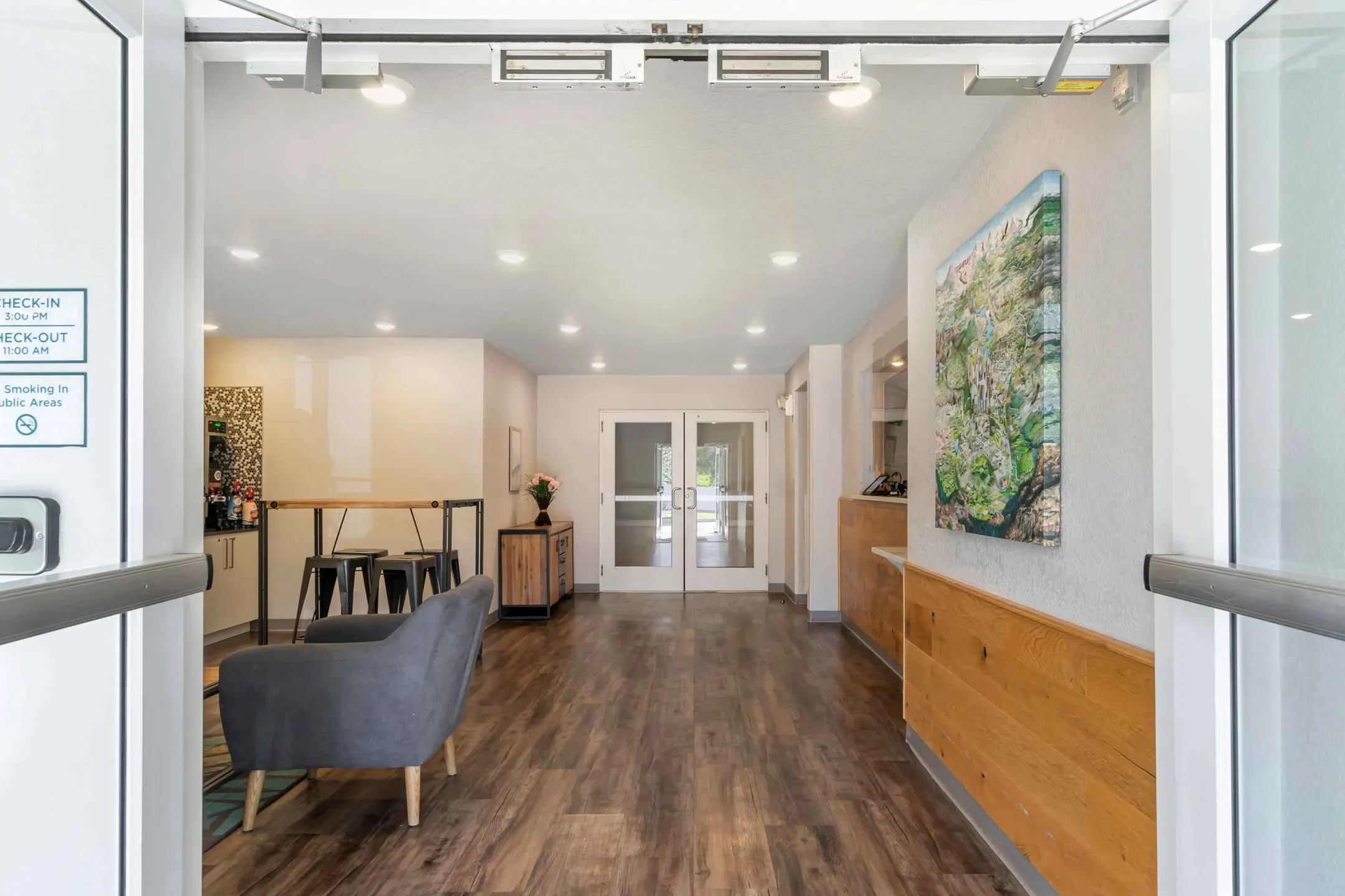 Furnished Studio Clearwater Apartments Clearwater, FL 33764