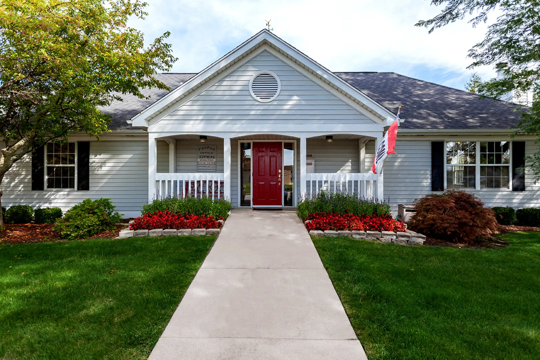 Fairfax Apartments Apartments Lansing, MI 48917