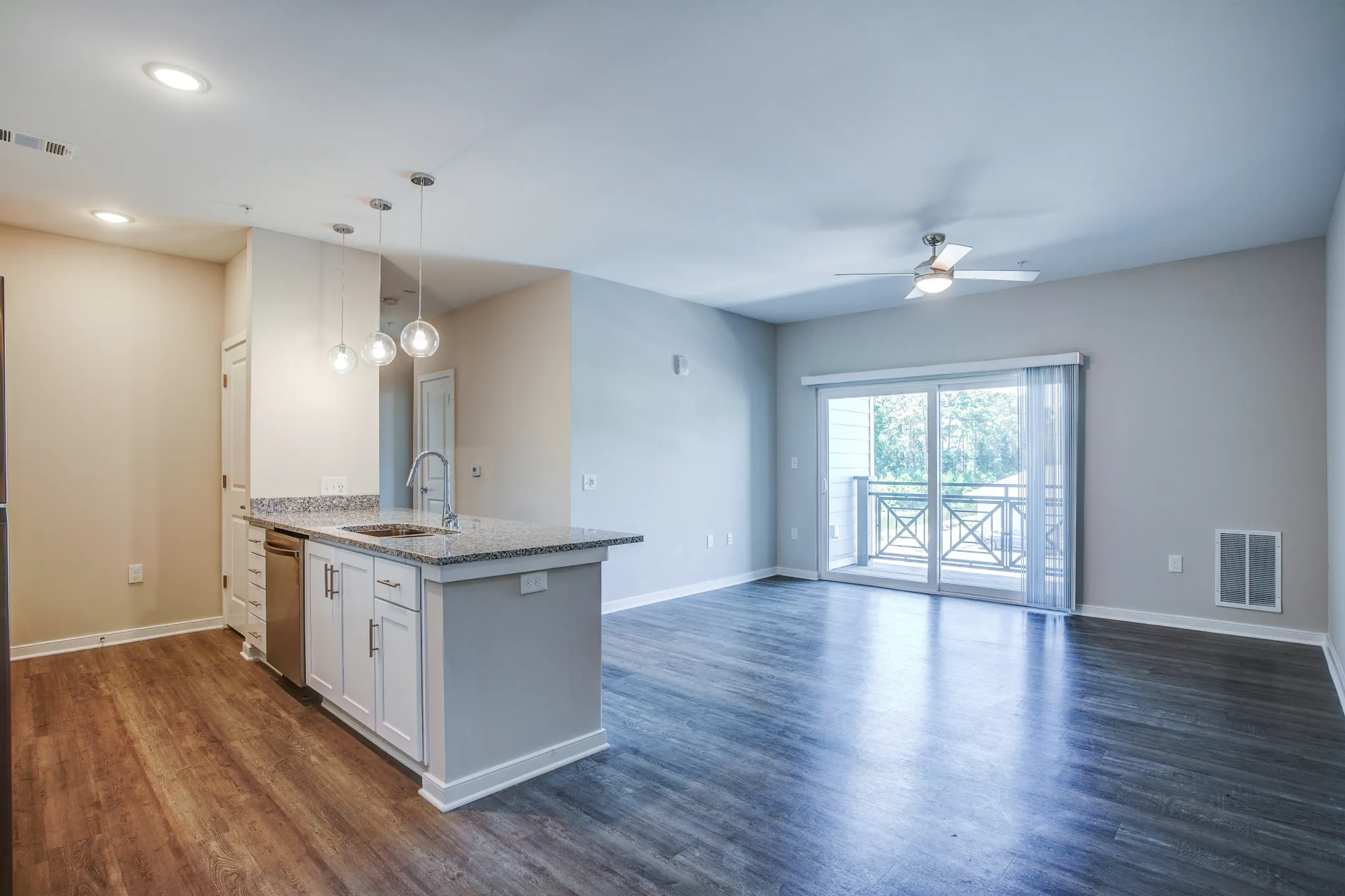 The Banks at Bridgewater Apartments Little River, SC 29566