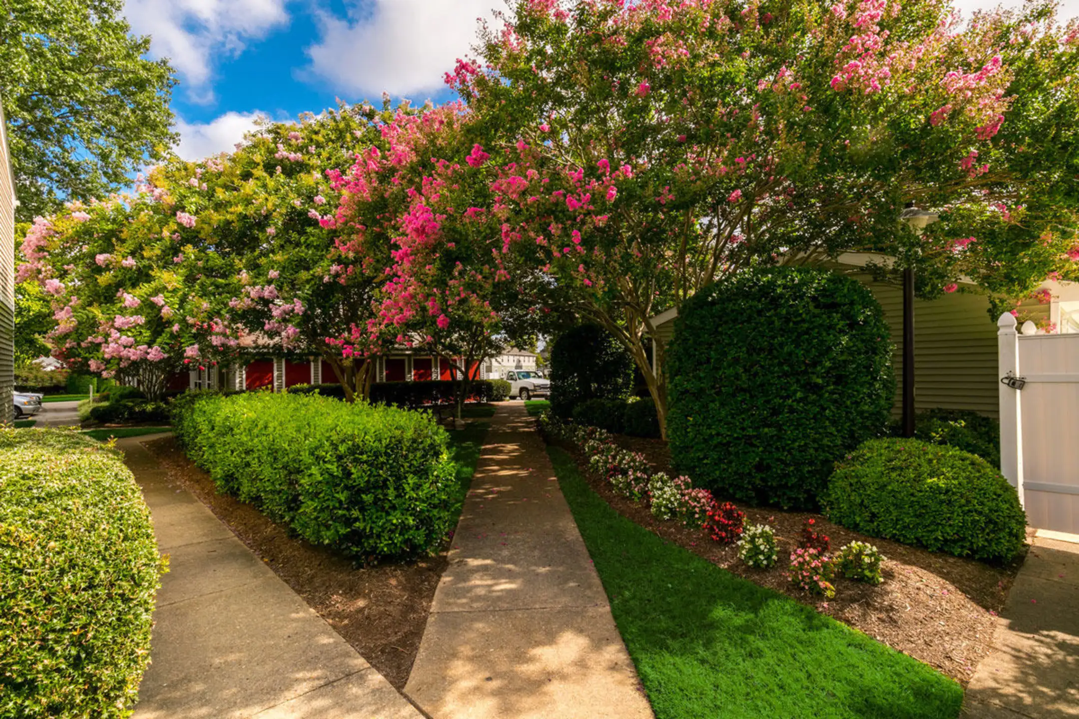 Kingsbridge Apartments Chesapeake, VA 23322