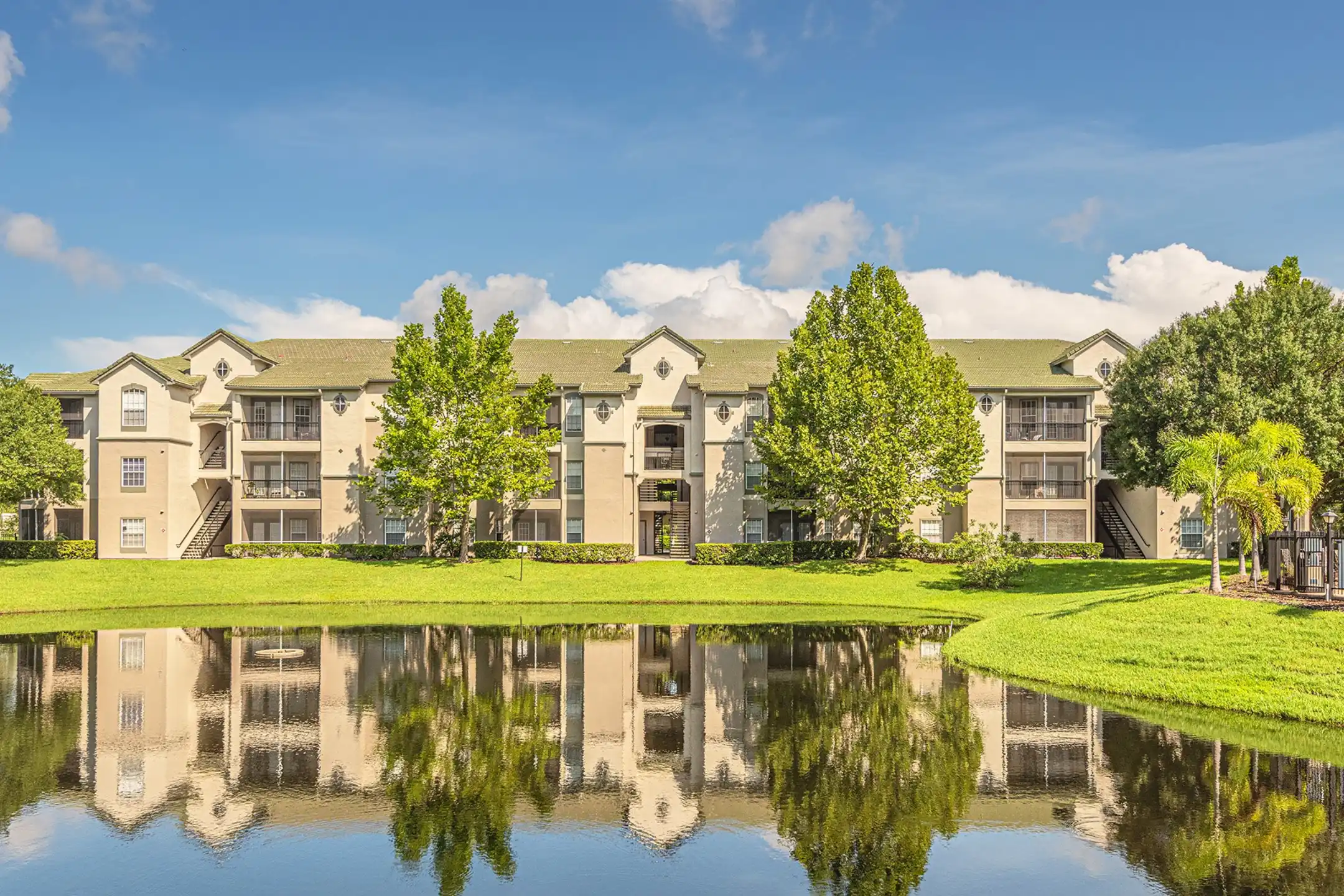 Versant Place - Brandon, FL
