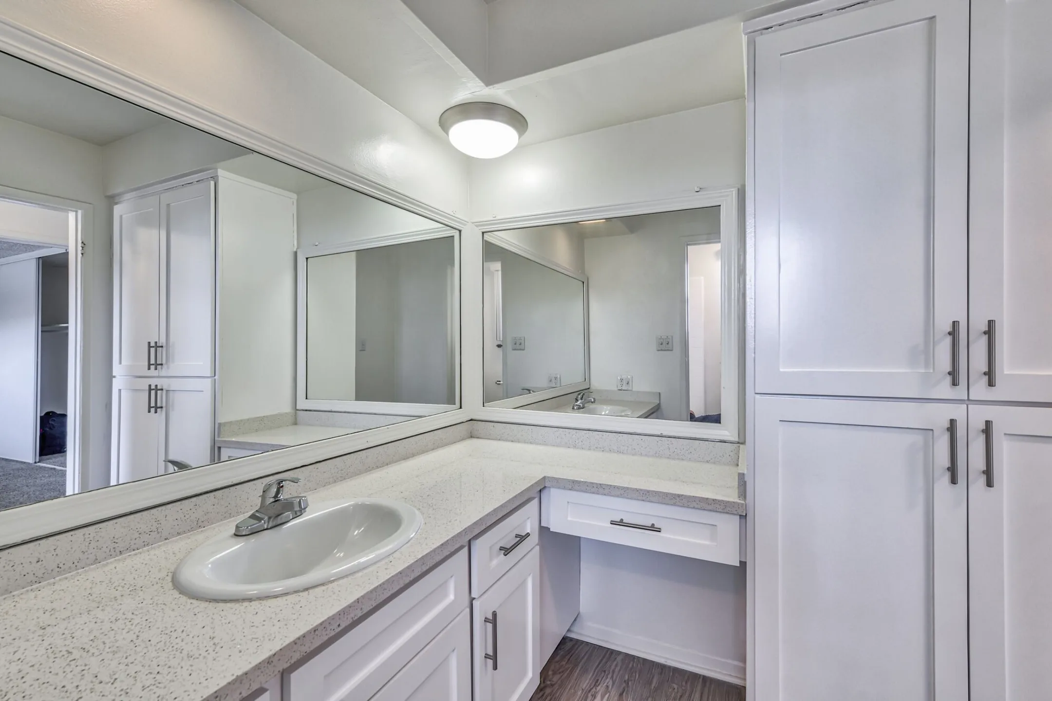 Bathroom - Ramona Palm Apartment Homes - Bellflower, CA