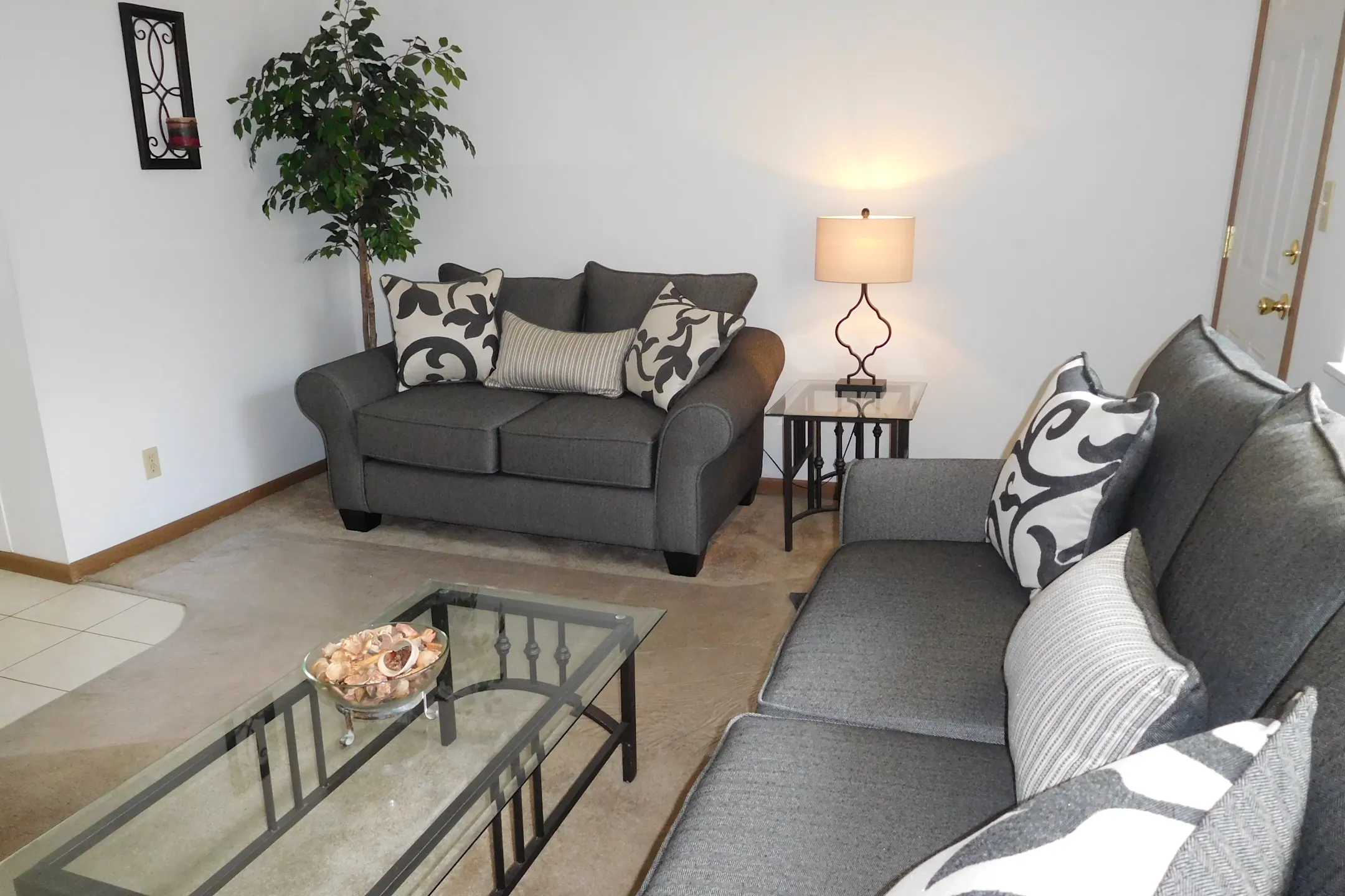 Mogadore Square 2888 Mogadore Rd Akron, OH Apartments for Rent Rent.