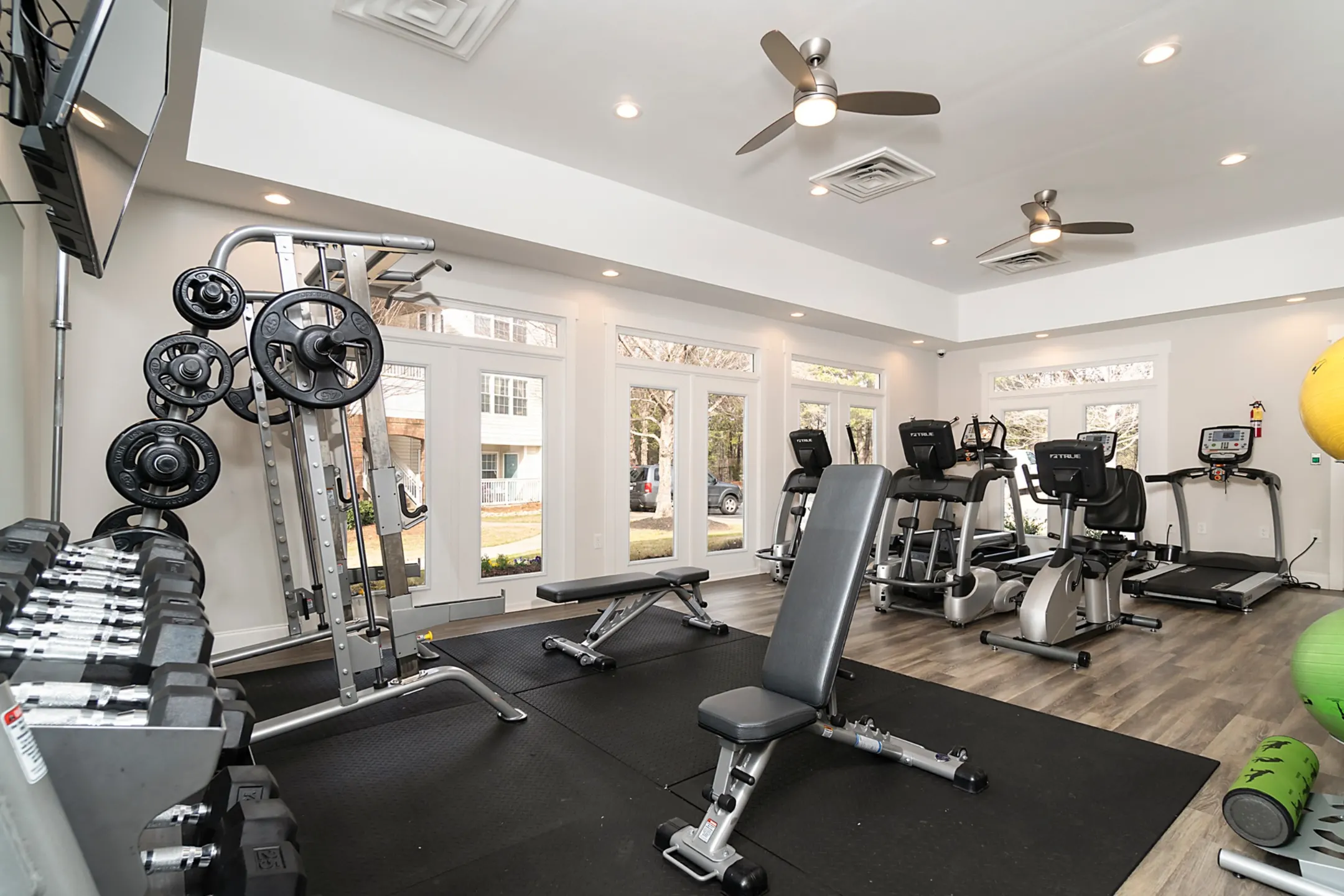 Fitness Weight Room - Willowbrook - Simpsonville, SC