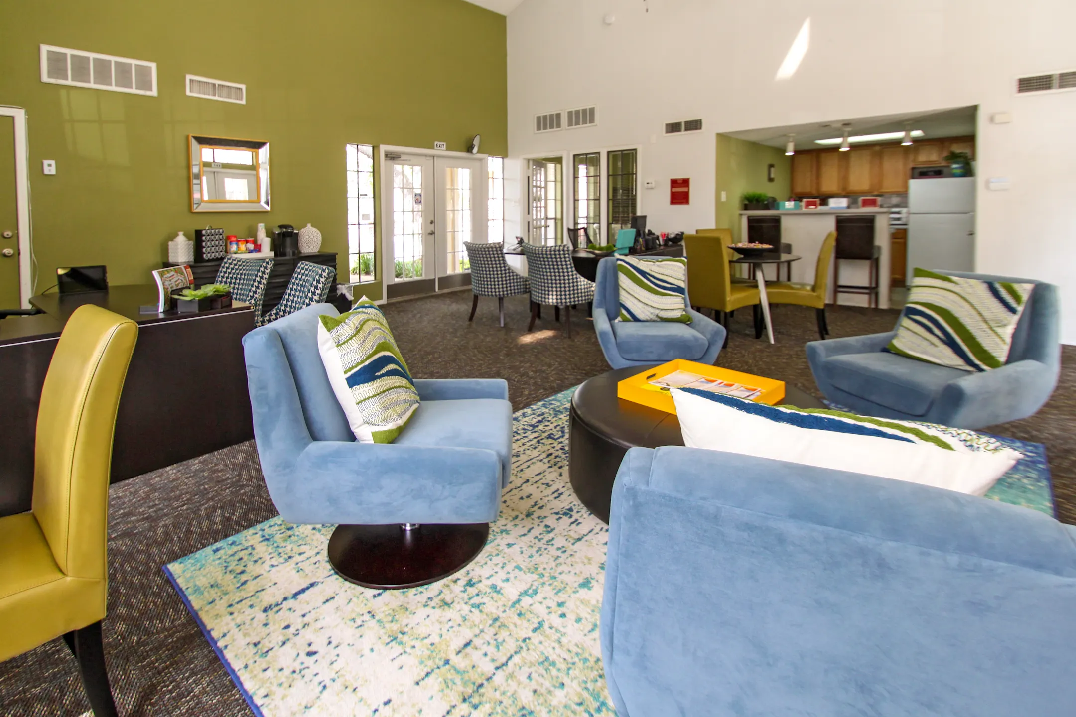 Living Room - Churchill Crossing - Austin, TX