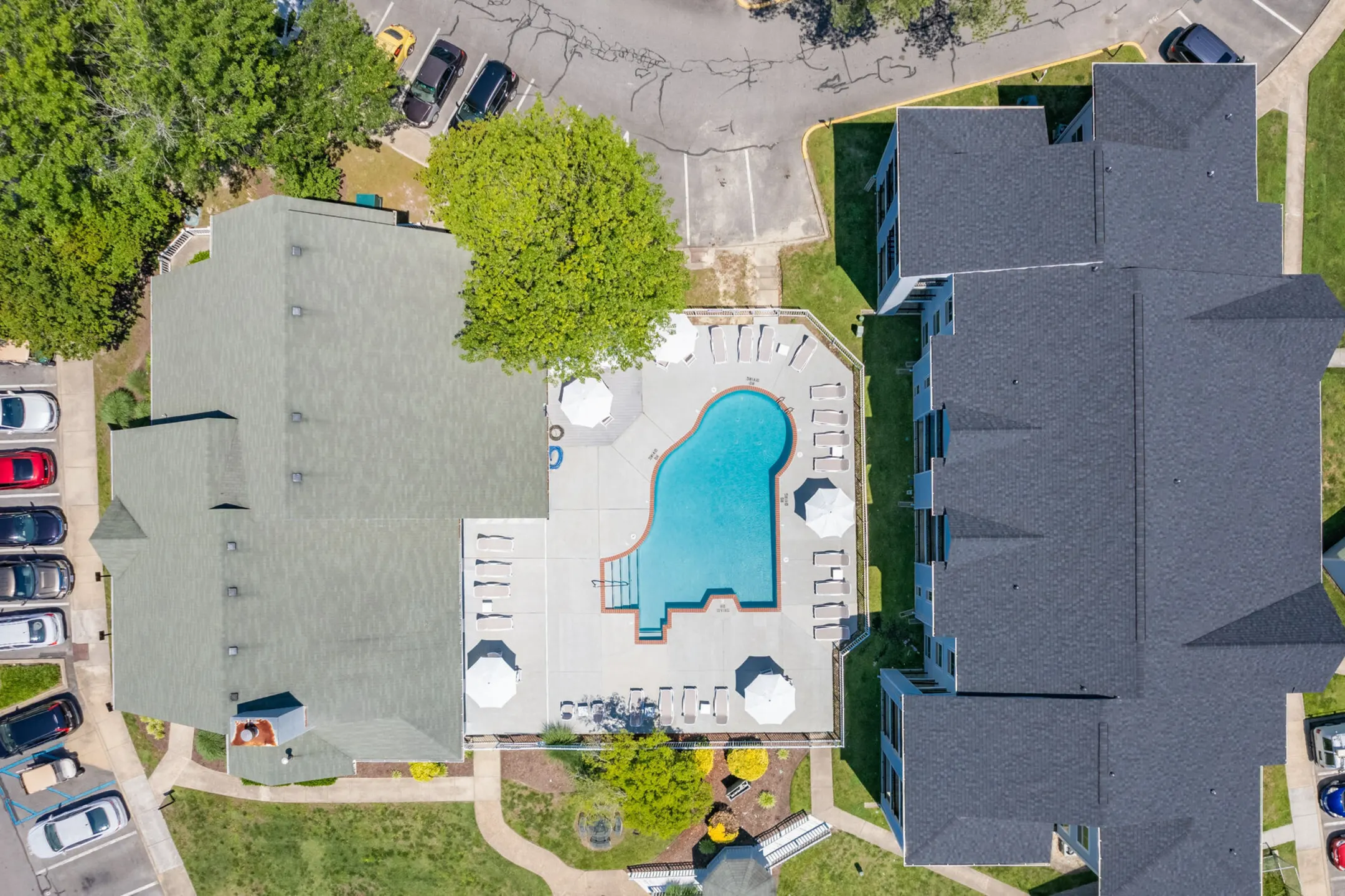 Legends At The Beach Apartments Virginia Beach, VA 23452