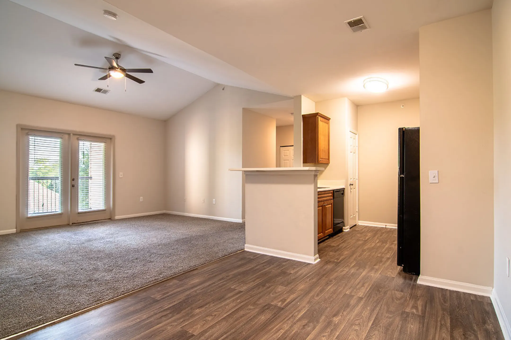 Houston Lake Apartment Community Apartments Kathleen, GA 31047