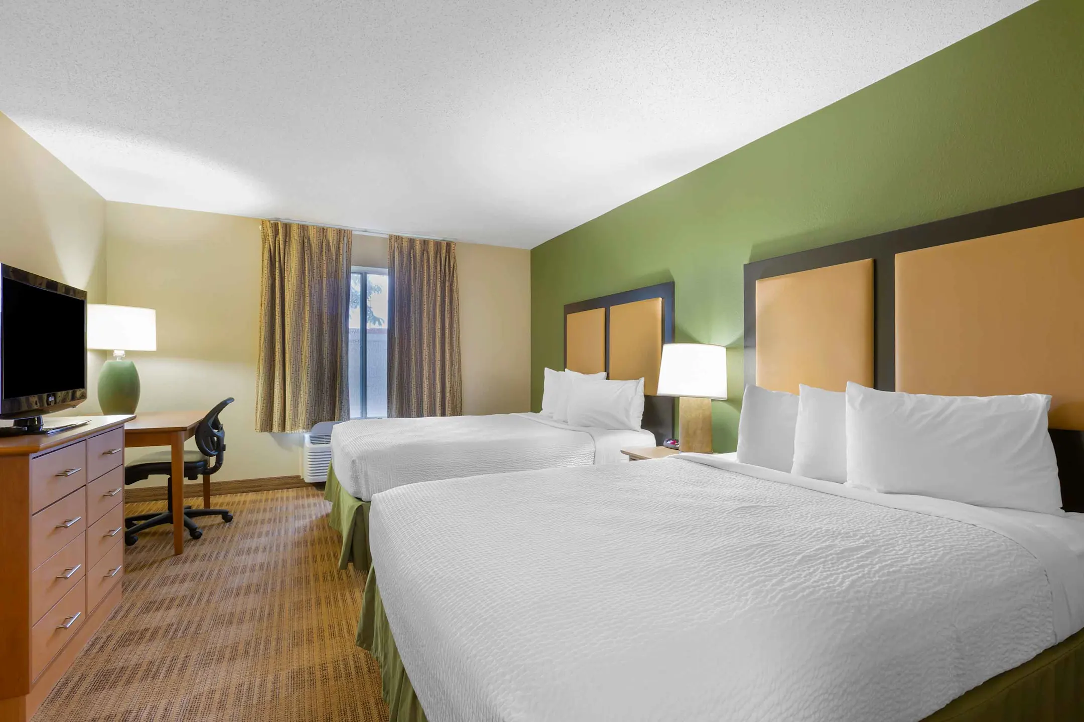 Furnished Studio Findlay Tiffin Avenue Apartments Findlay, OH 45840