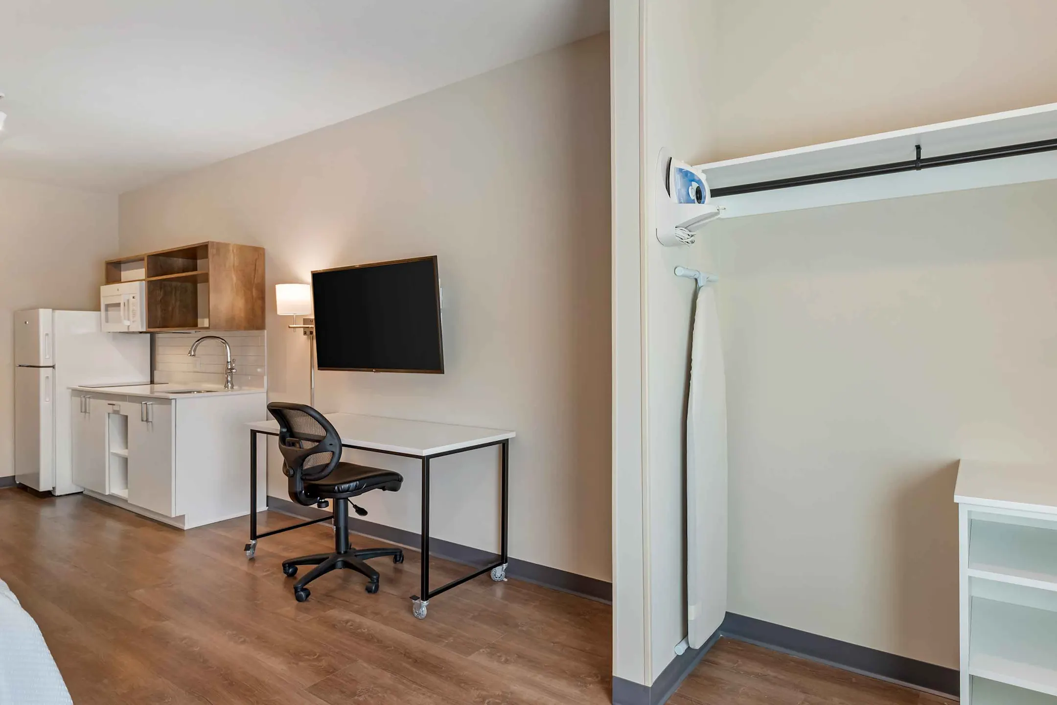 Furnished Studio Fredericksburg Apartments Fredericksburg, VA 22401