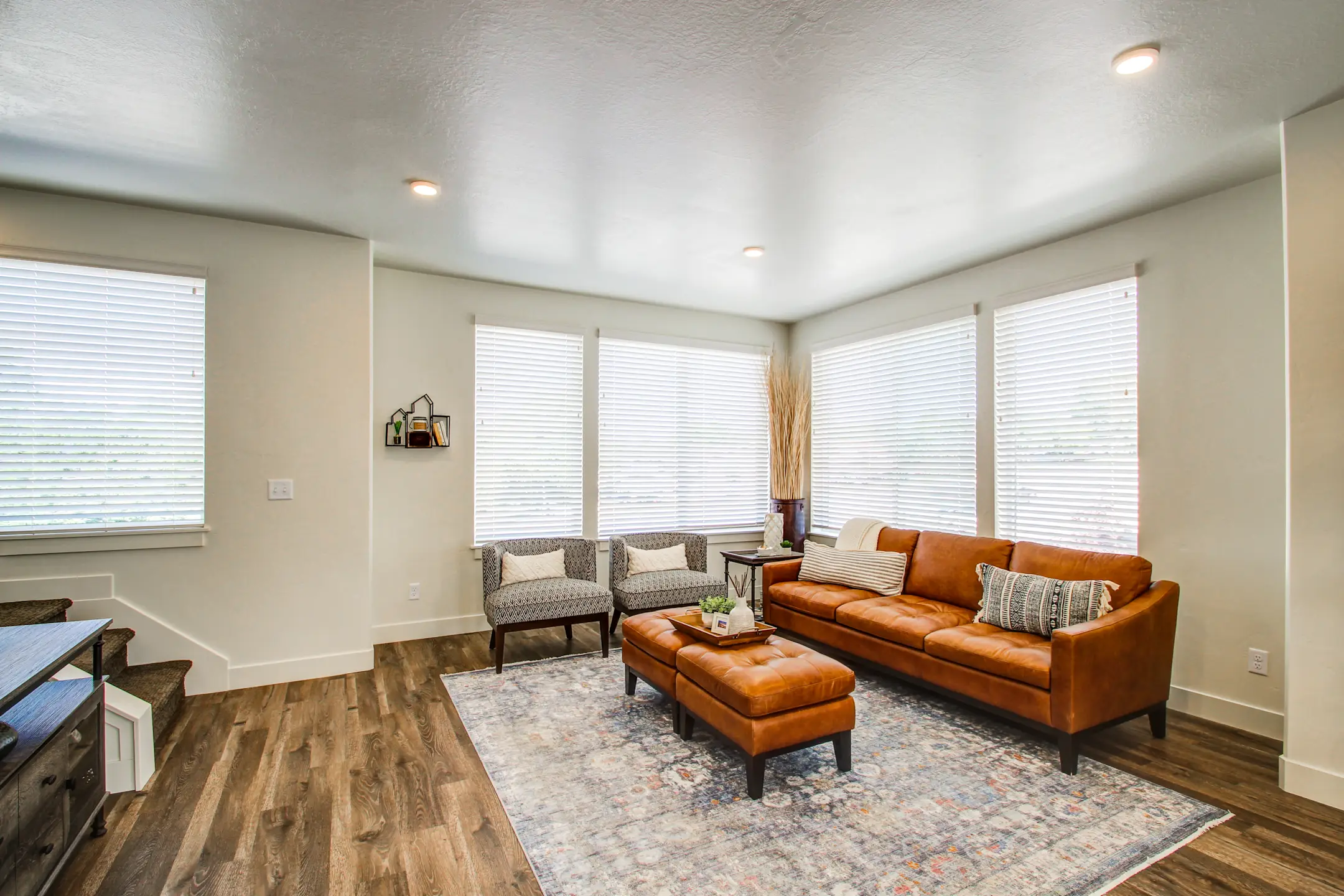 Aero Luxury Townhomes 2800 North Hill Field Road Layton, UT