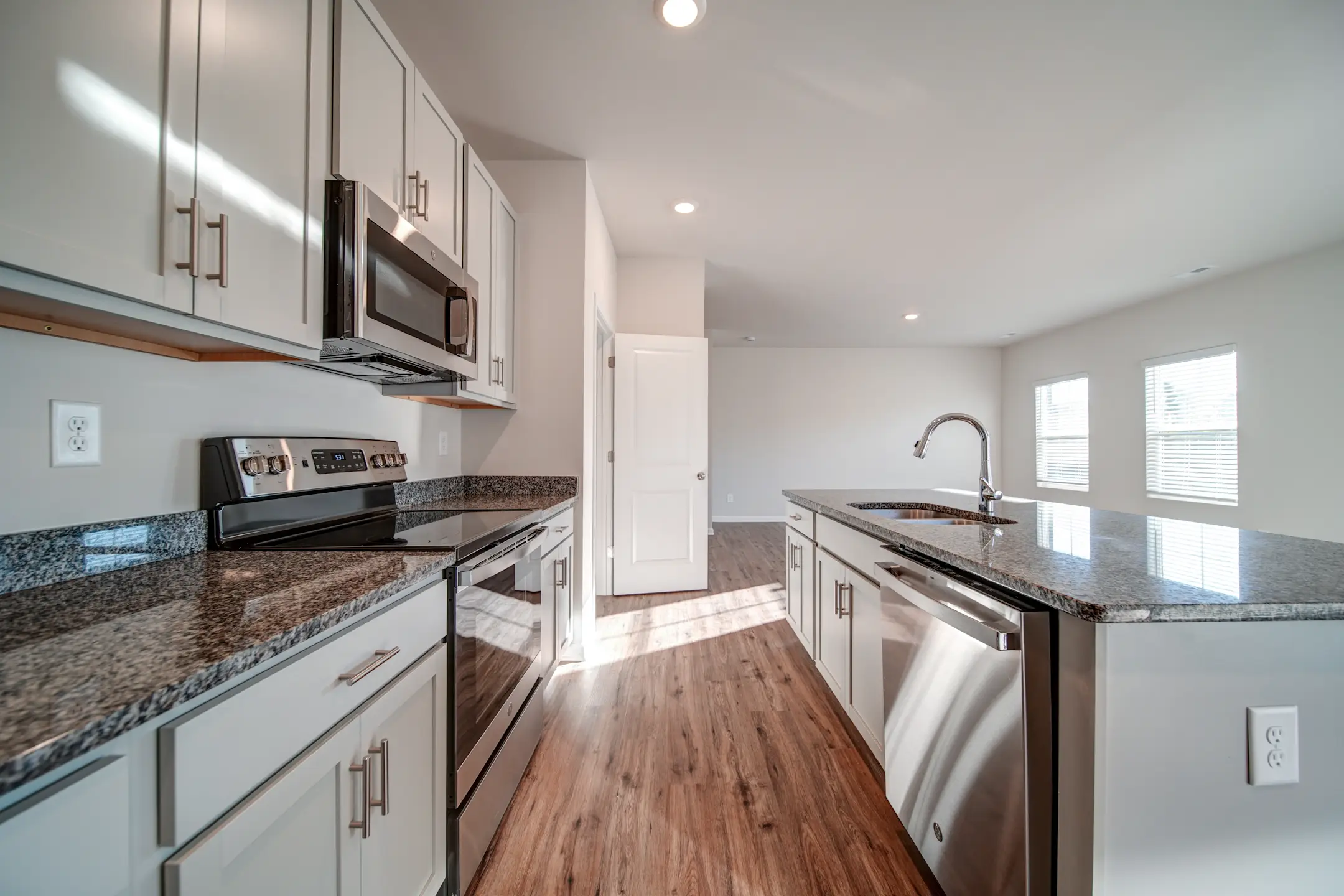 Westmoreland Estates 154 Almaden Street Troutman, NC Apartments for