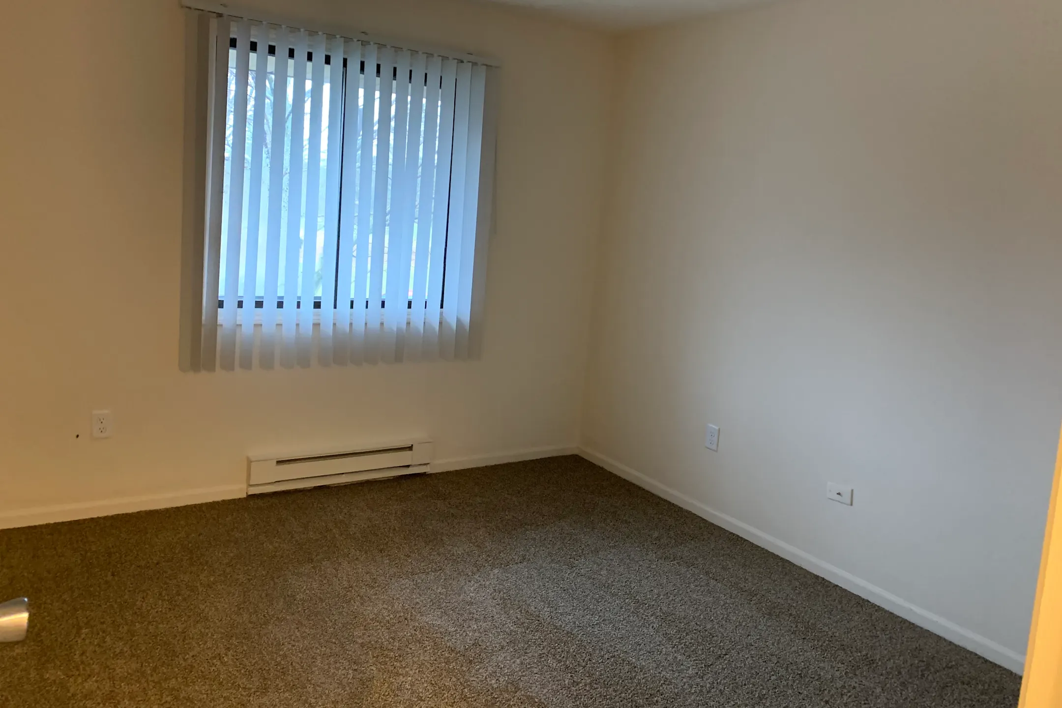 Anita Terrace Apartments 290 Anita Ter Antioch, IL Apartments for