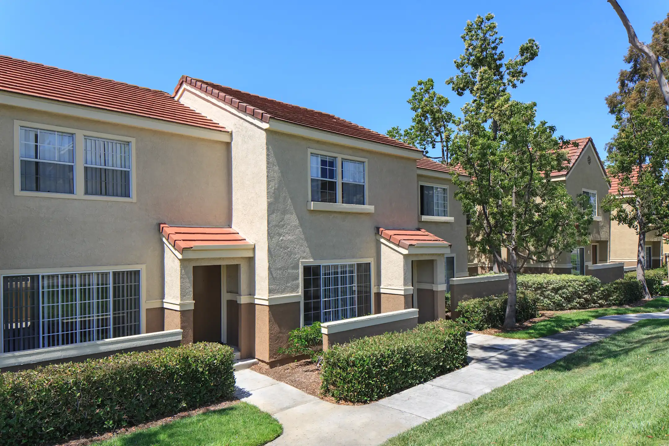 Harvard Cornell Court Apartments Irvine CA 92612