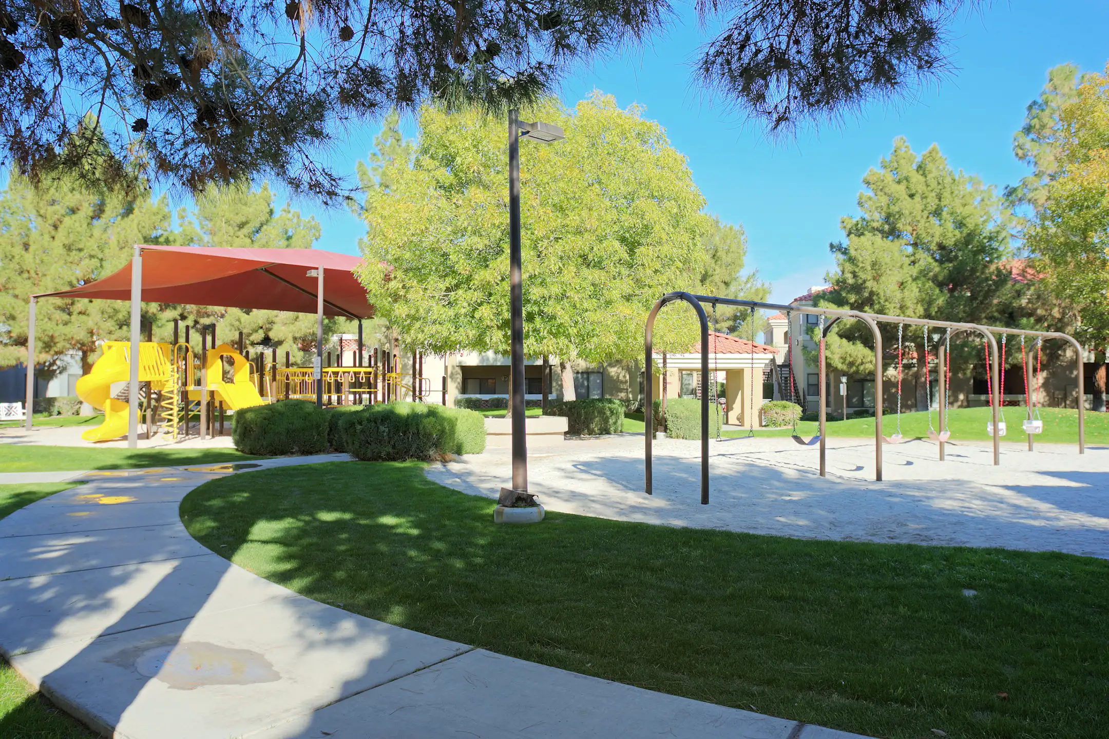 Building - San Melia Apartment Homes - Phoenix, AZ