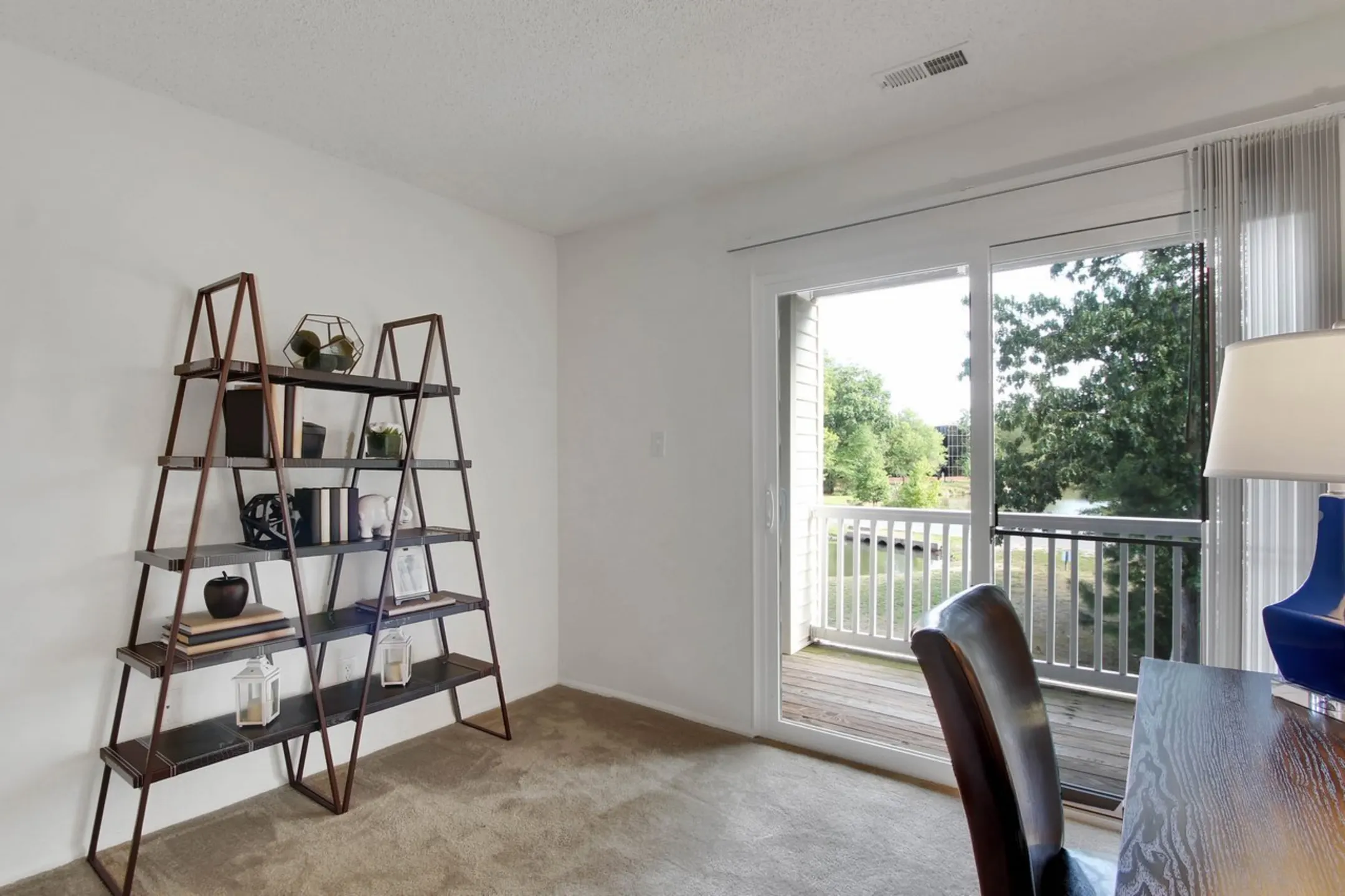 Stony Point Apartments Richmond, VA 23235