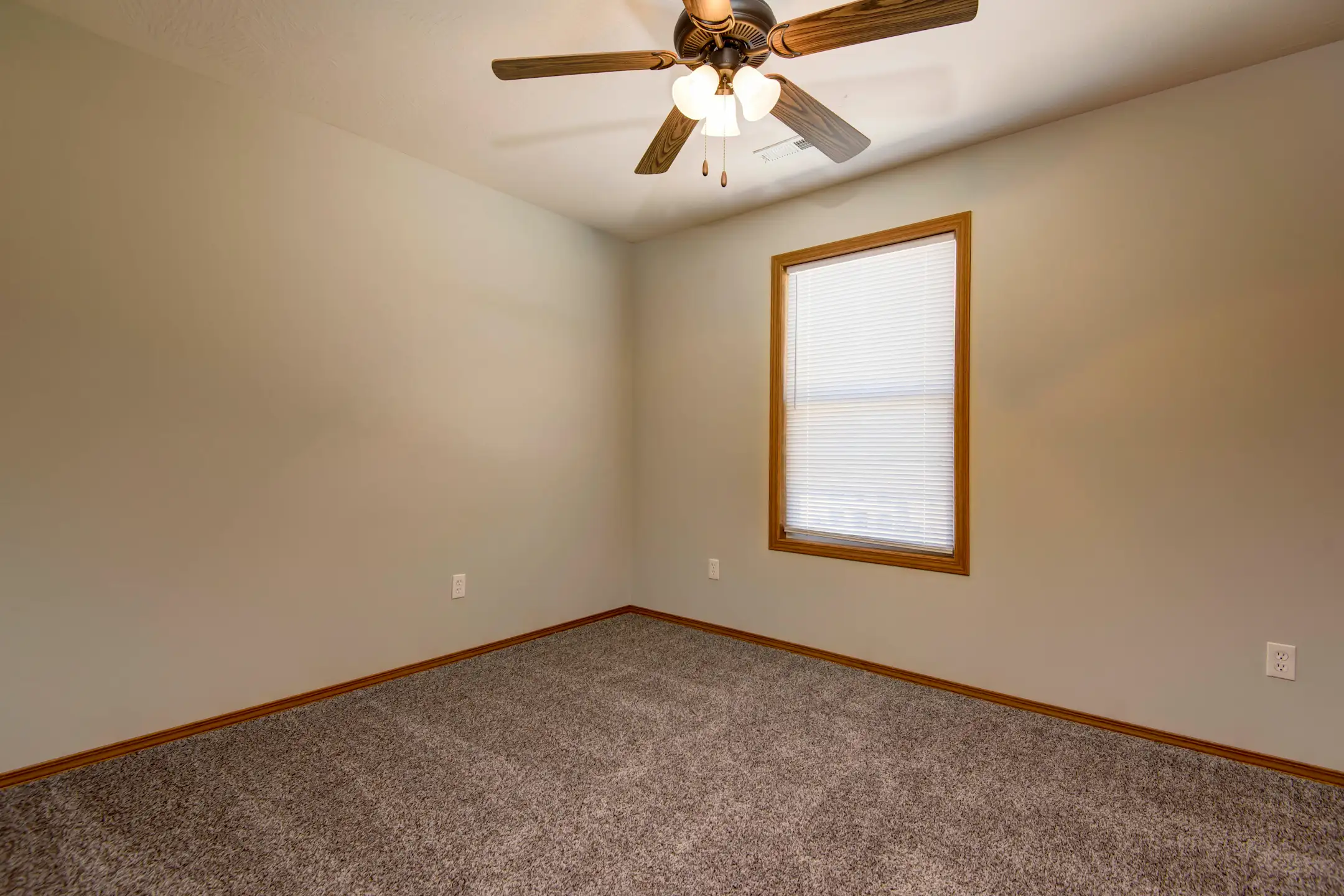 Megan Lane Apartments Apartments Willard, MO 65781