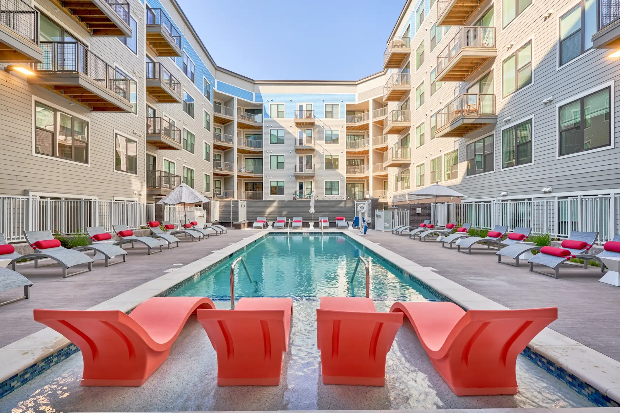 Church and Henley 700 Henley St SW Knoxville, TN Apartments for