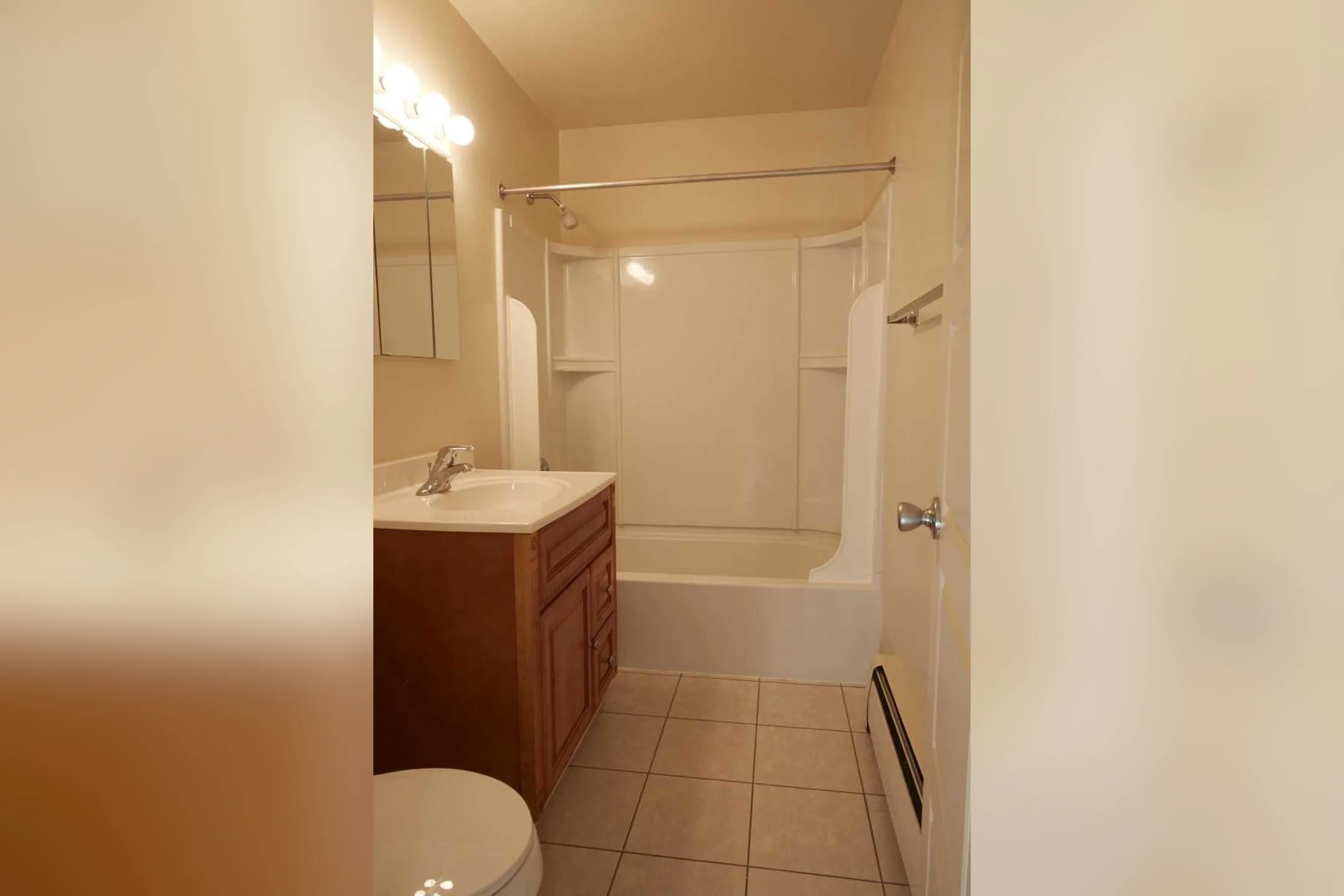 Bathroom - Tor View Village Apartments - Garnerville, NY