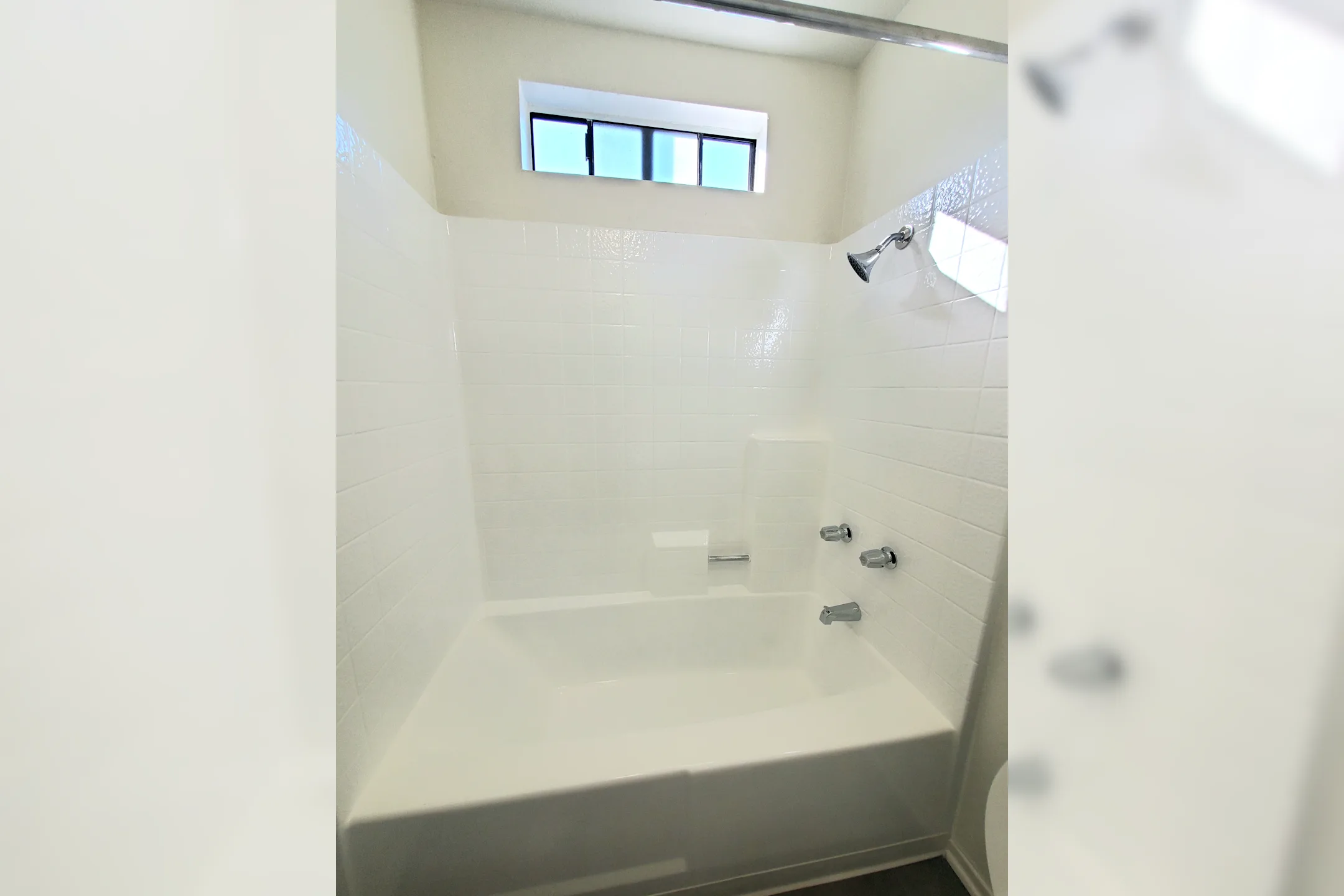 Apartments Apartments Fontana, CA 92335