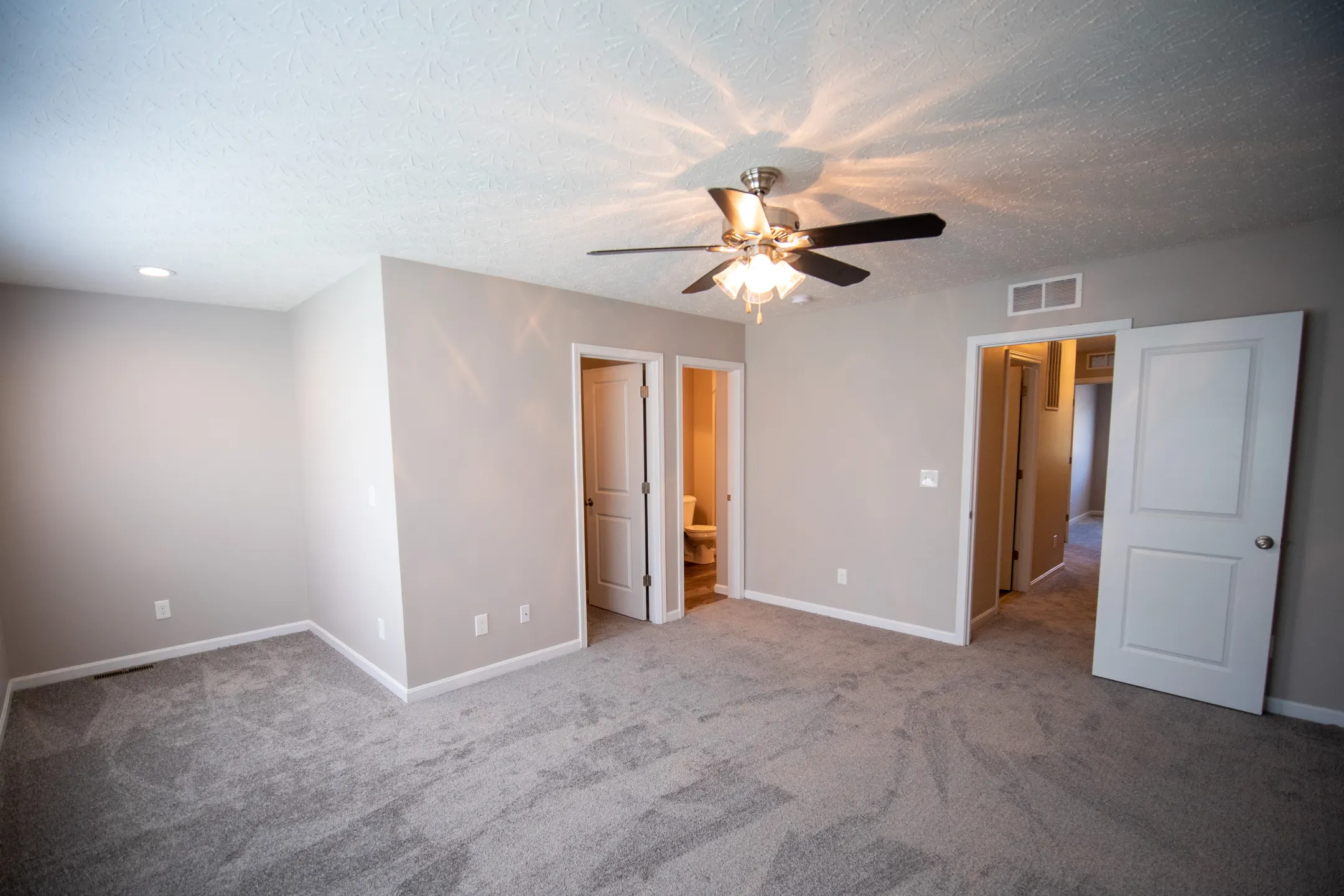 Kenton Reserve 9552 Apple Valley Dr Independence, KY Apartments for