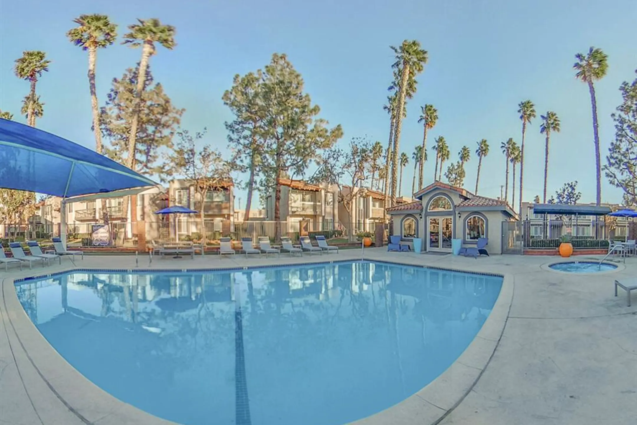 La Veta Grand Apartments Orange, CA 92866