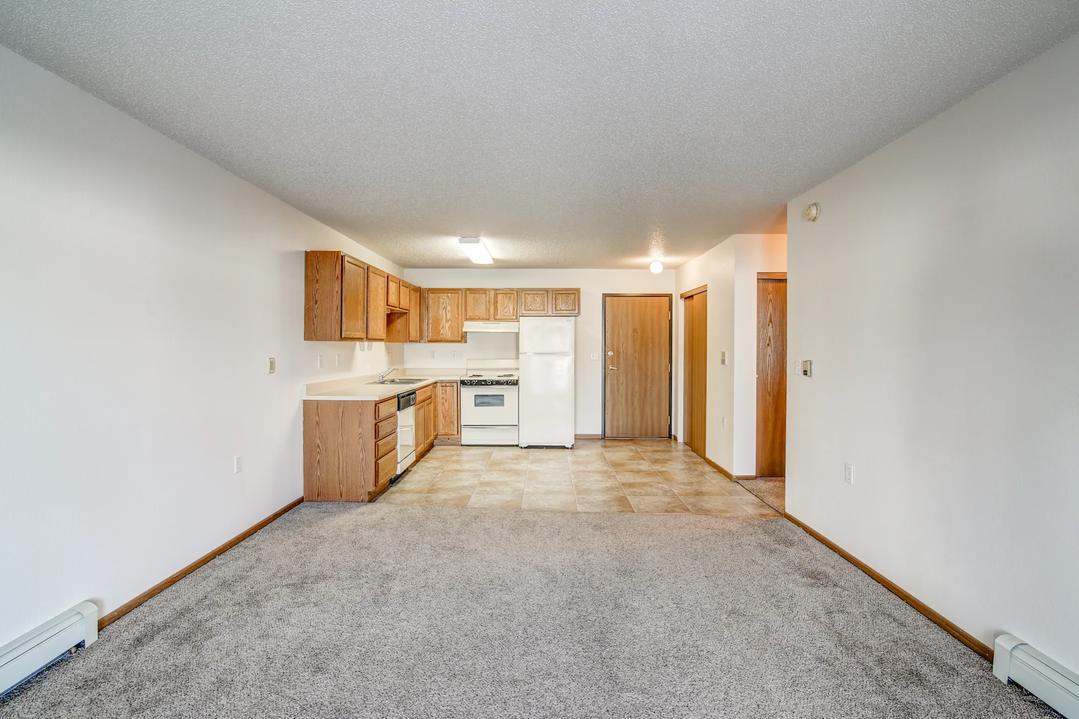 Oakes Apartments