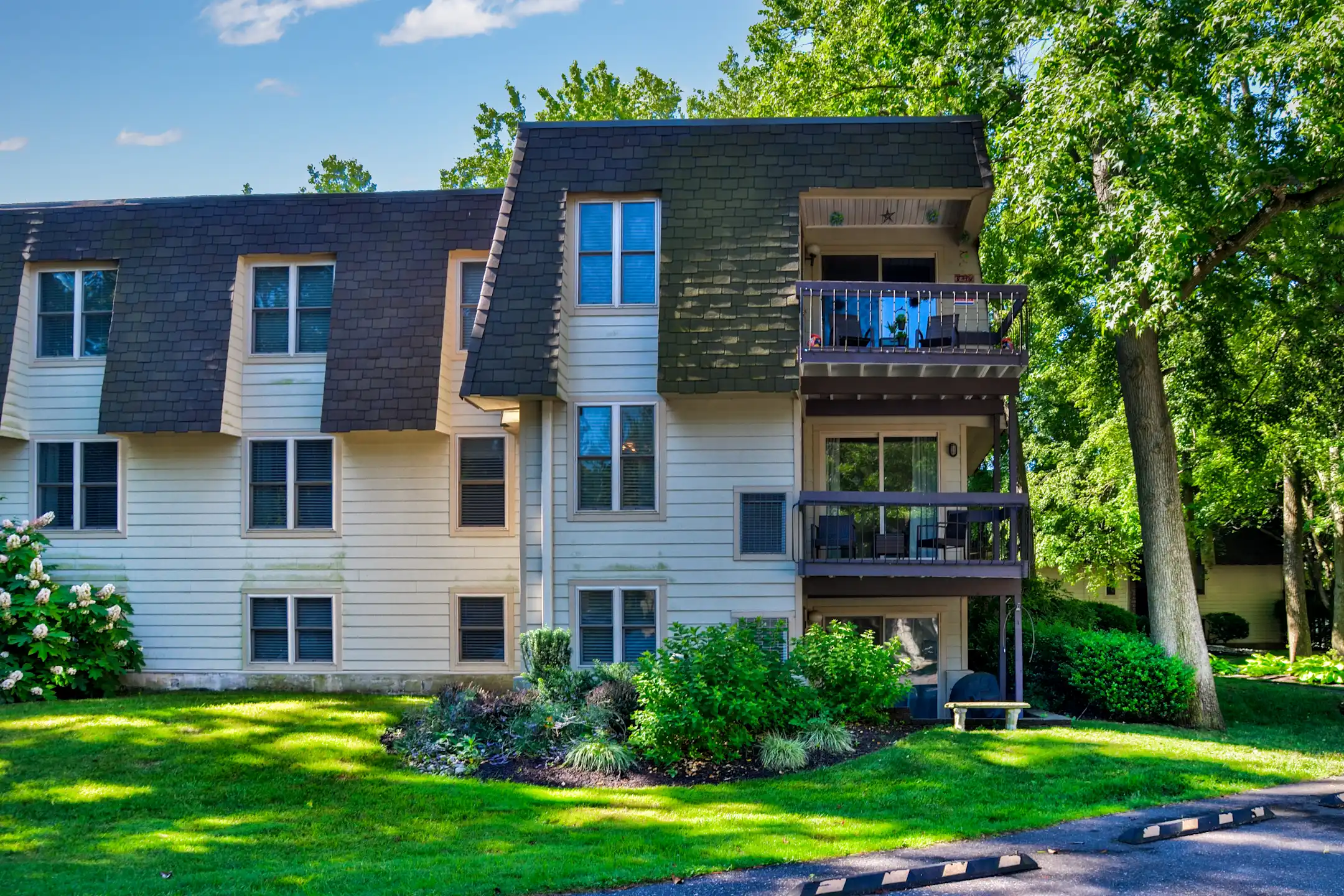 Village Of Stoney Run 2813 Route 73 S Maple Shade, NJ Apartments