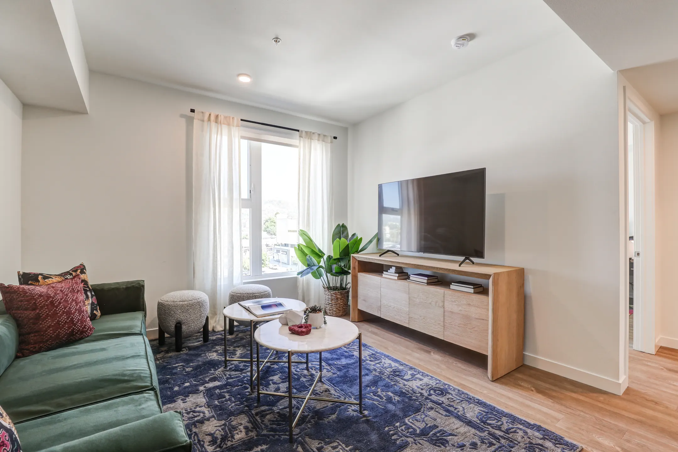Living Room - Ardence & Bloom - Los Angeles, CA