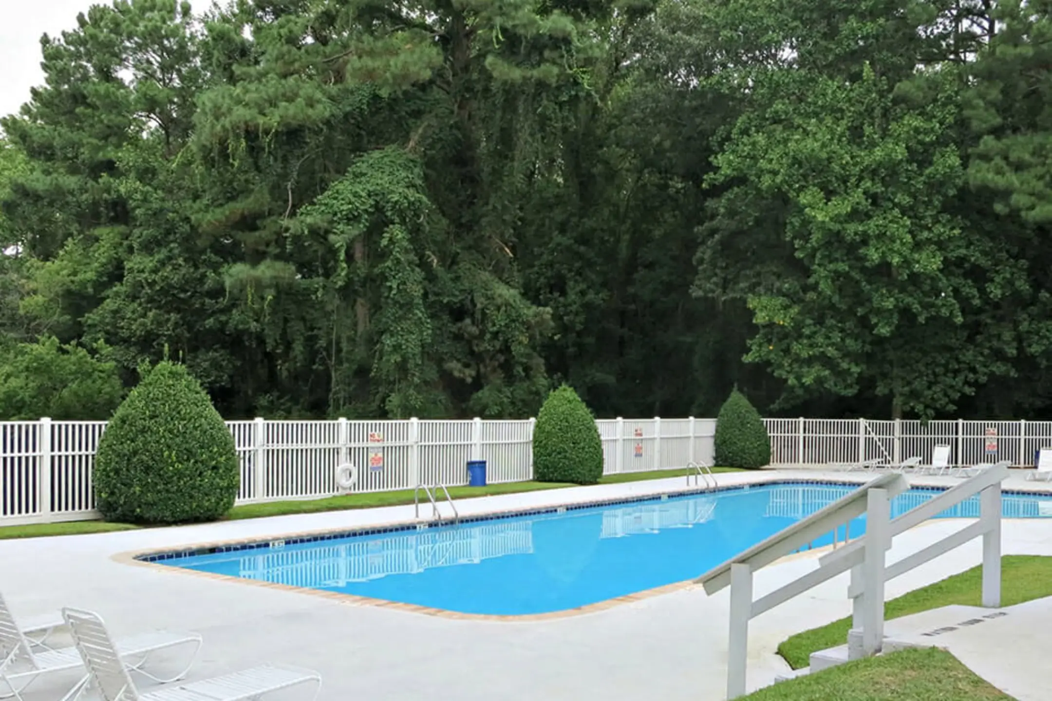 Willow Run Apartments Fayetteville, NC 28311