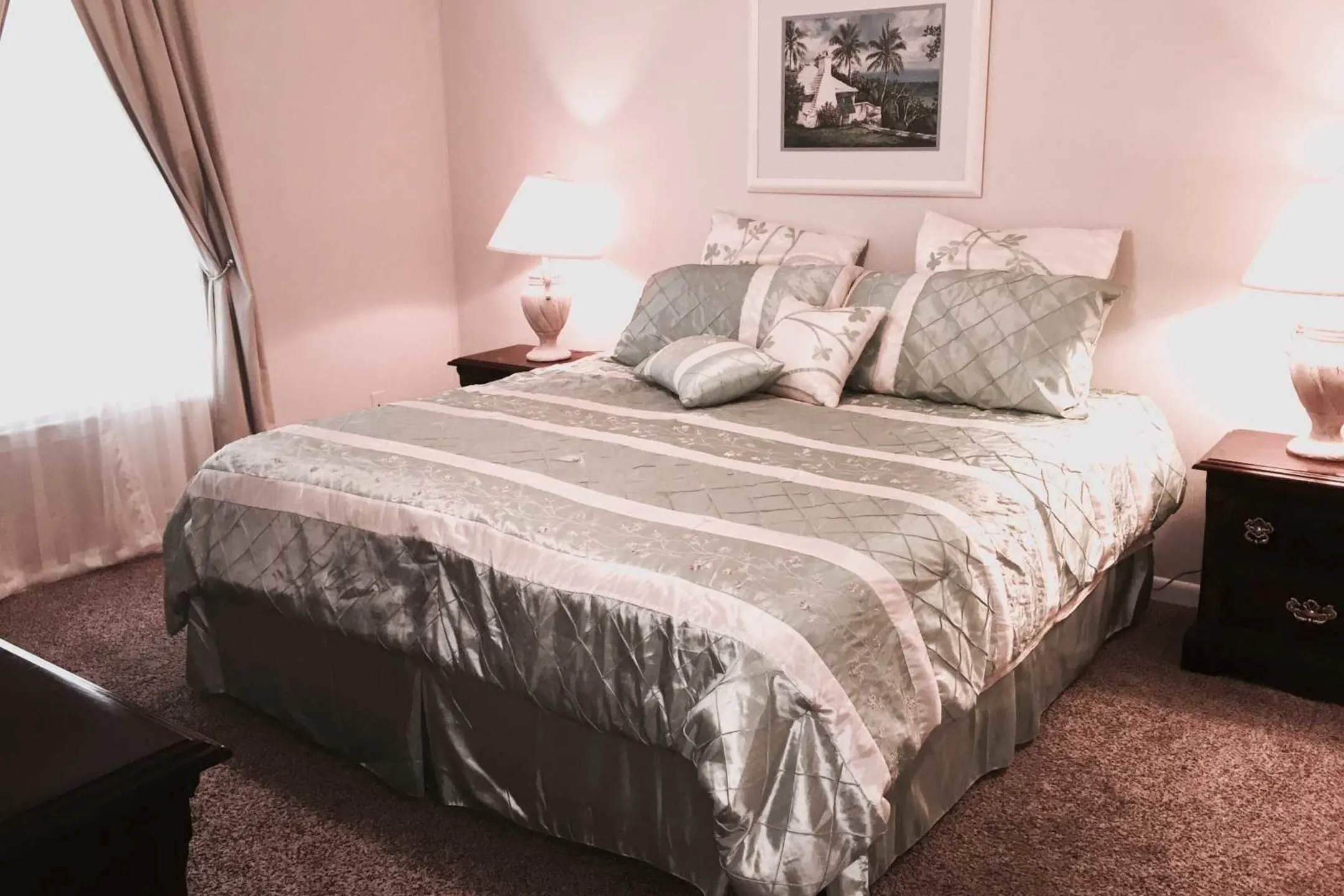 Bedroom - Green Acres Short Term Rentals - Long Beach, MS