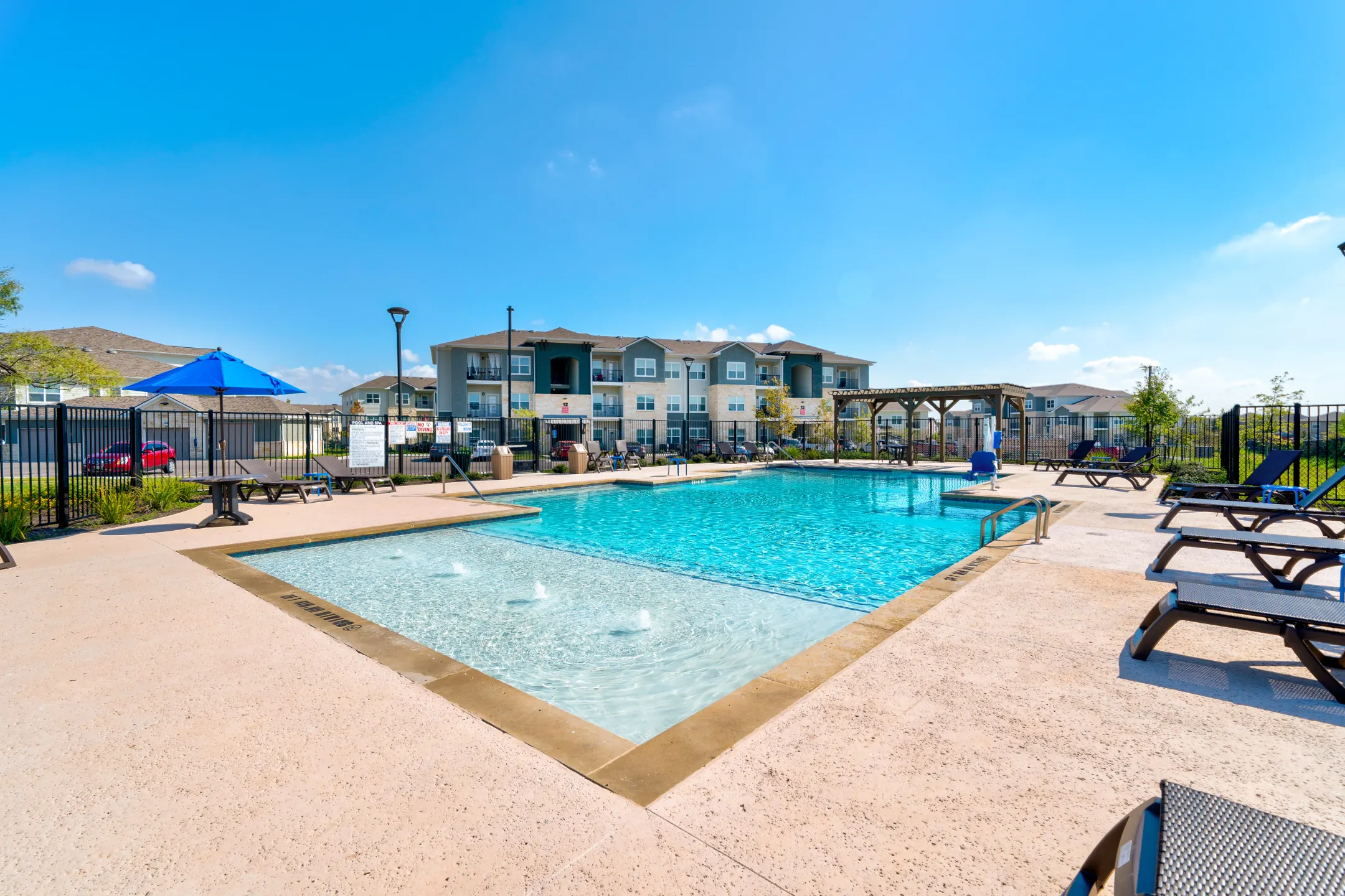 Pool - Mesa West Apartments - San Antonio, TX
