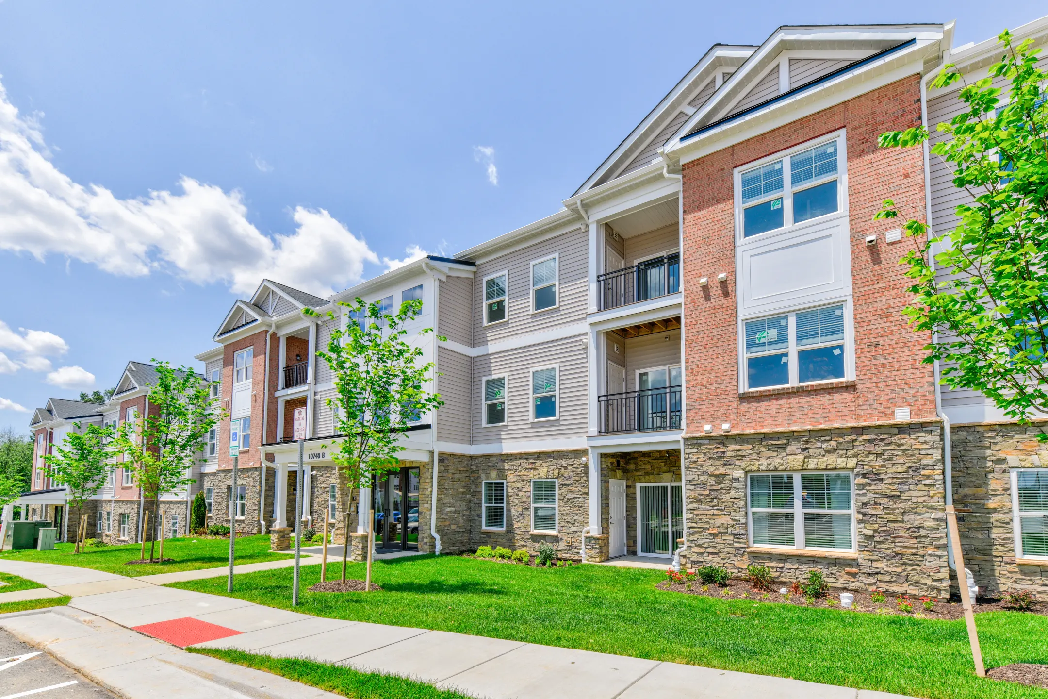 HoneyGo Run Apartments - Perry Hall, MD 21128