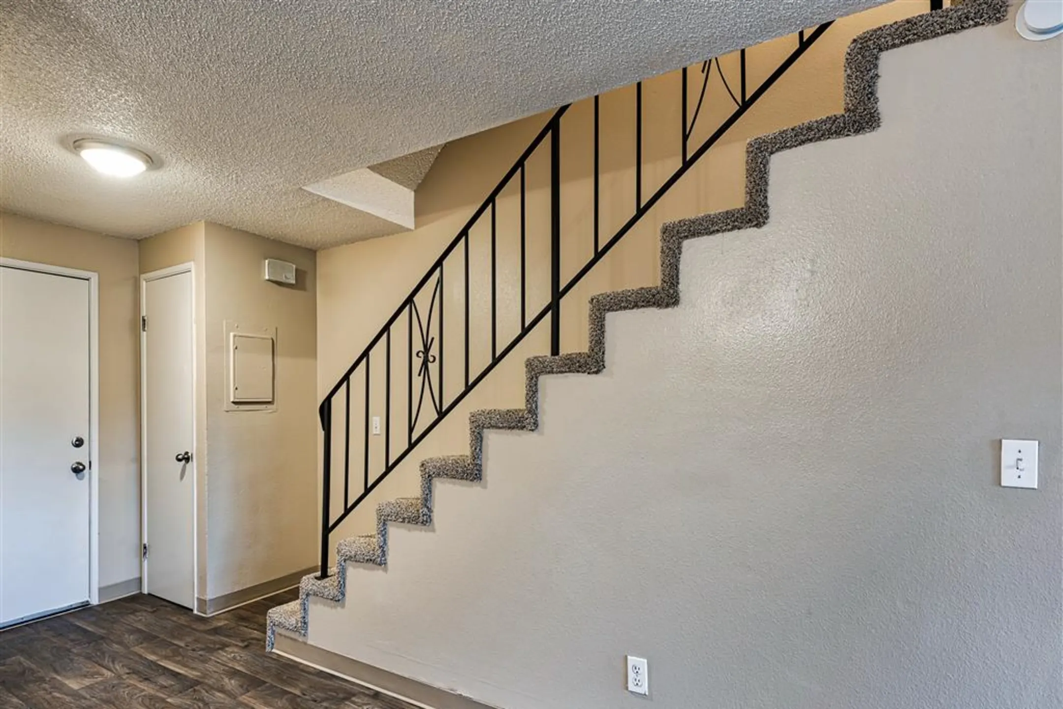 Canby Garden Townhomes - Canby, OR