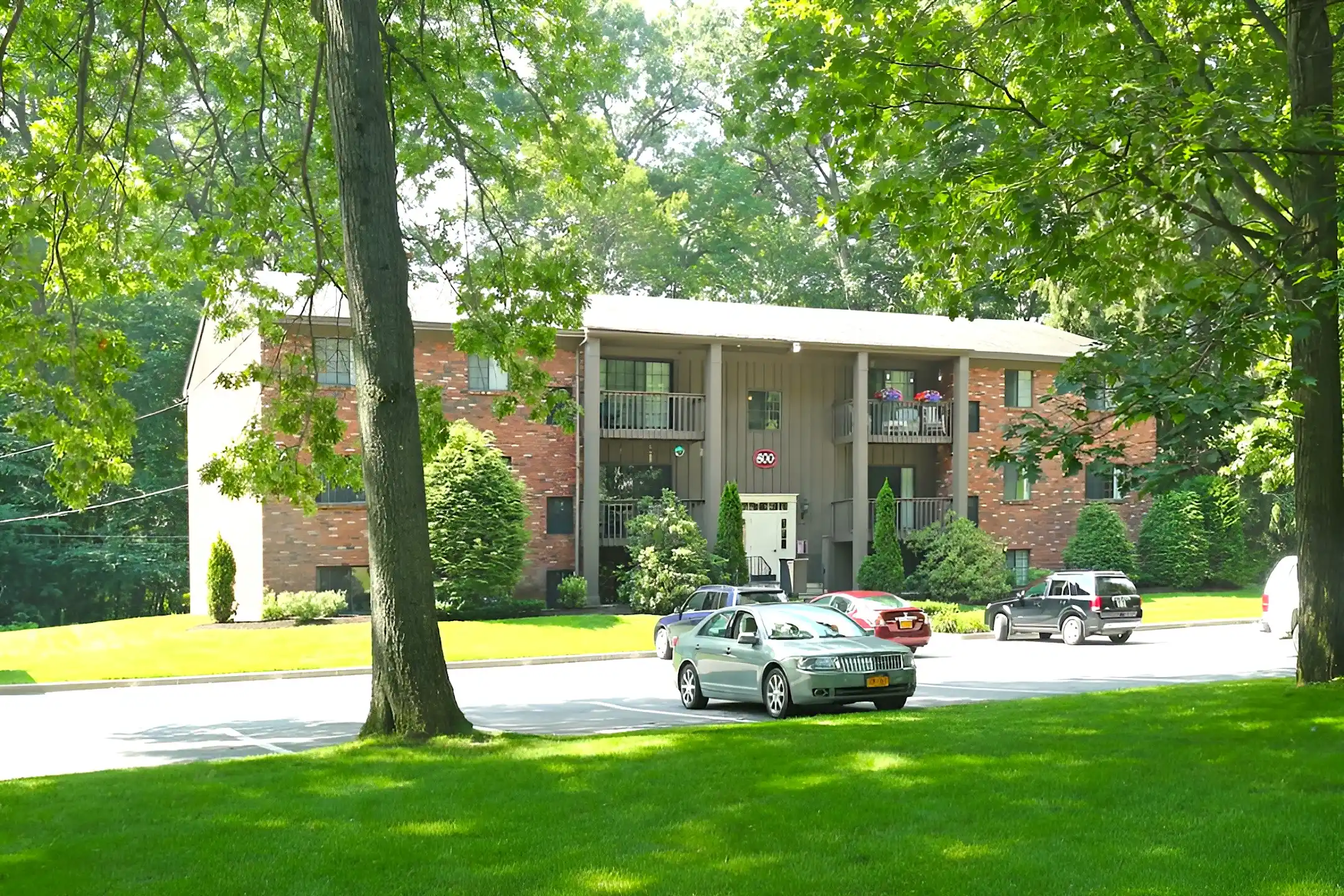 Crescent Village Apartments Clifton Park, NY 12065