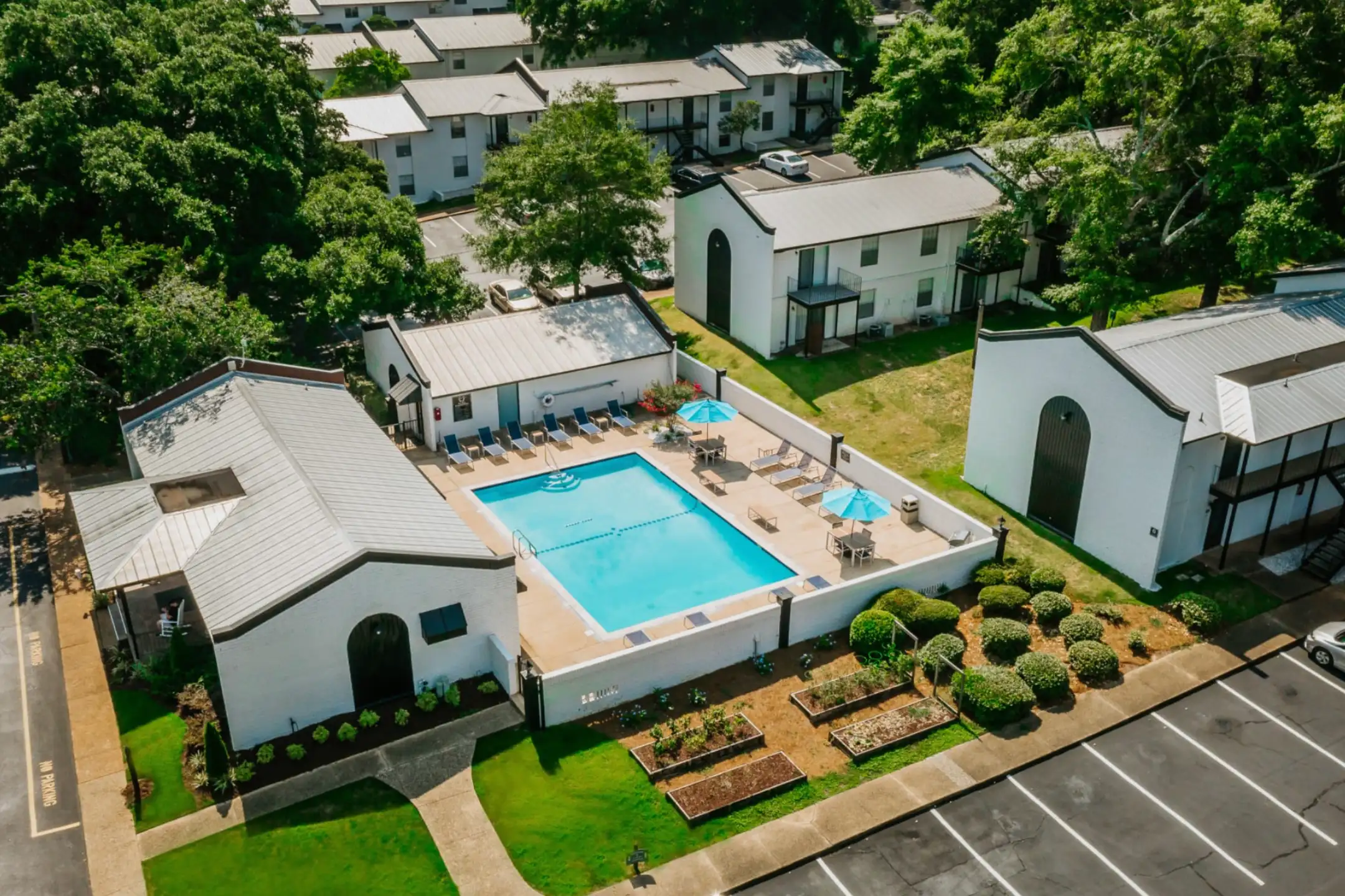 Kingswood Apartments & Townhomes Apartments Mobile, AL 36608