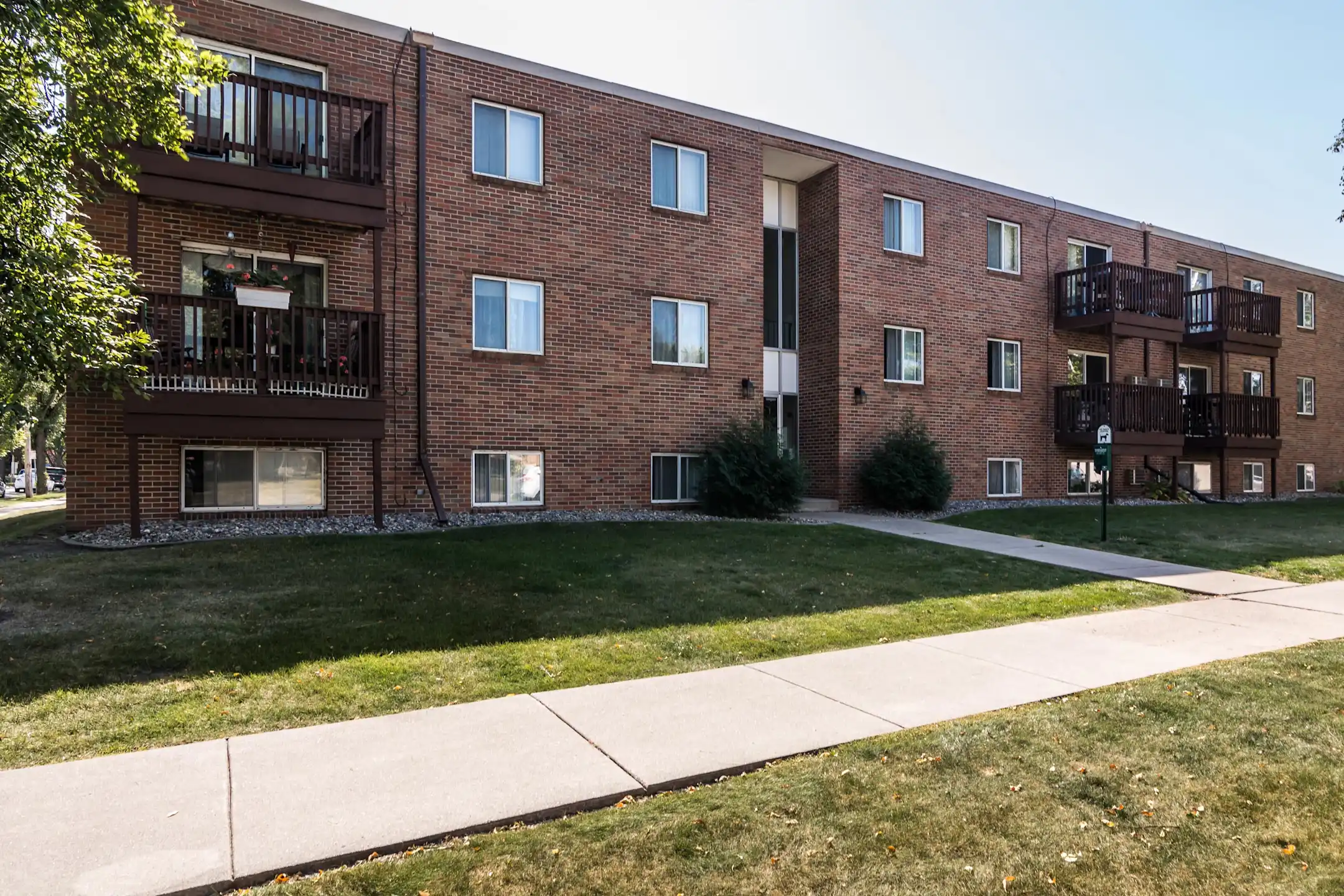 Columbia West Apartments Apartments Grand Forks, ND 58201
