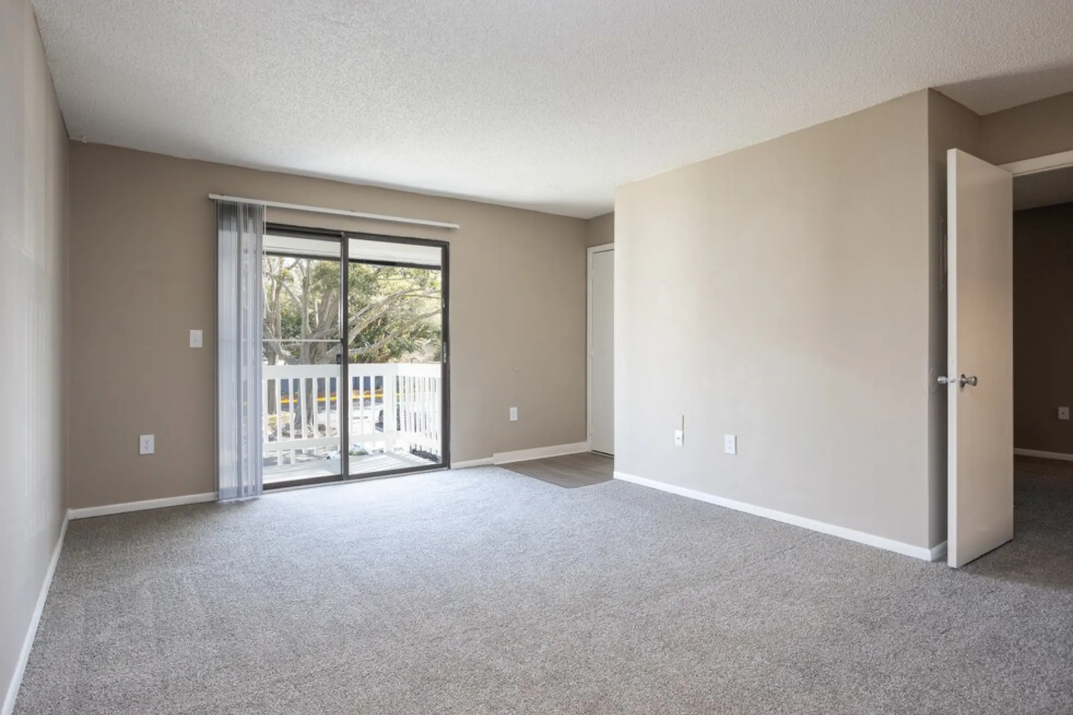 Skye at Conway Apartments Orlando, FL 32812