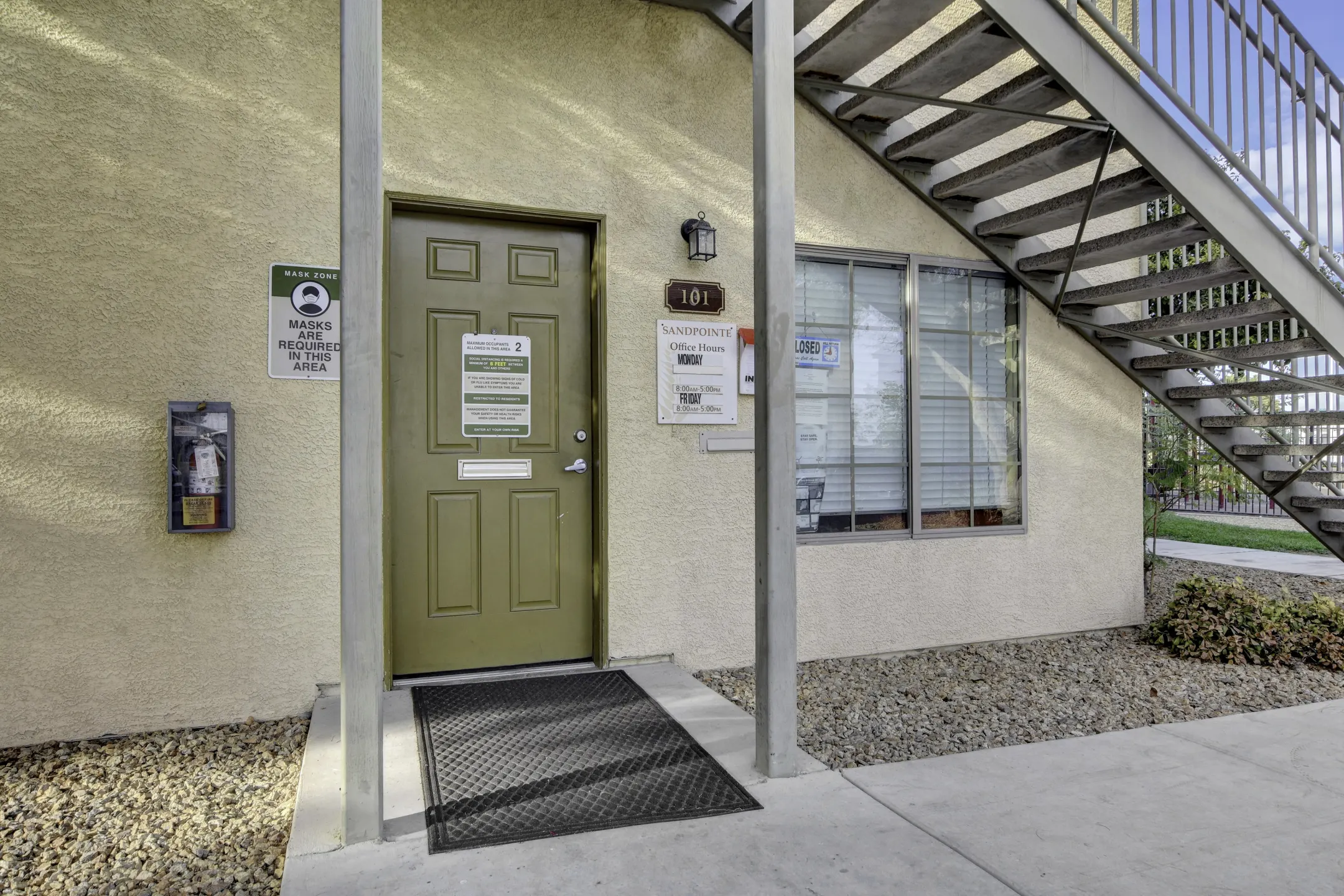 Sandpointe Apartments 2855 South Sandhill Road Las Vegas, NV